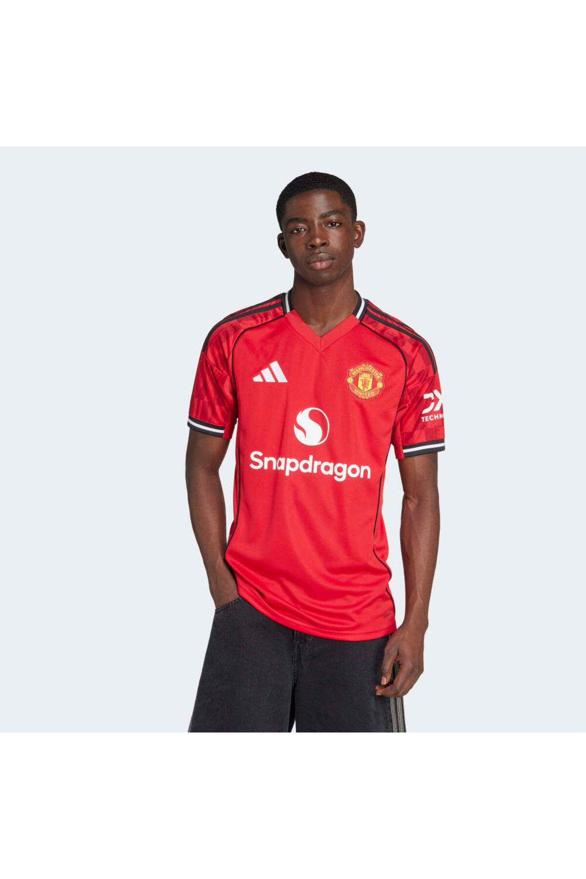 adidas Manchester United 25/26 İç Saha Forması
