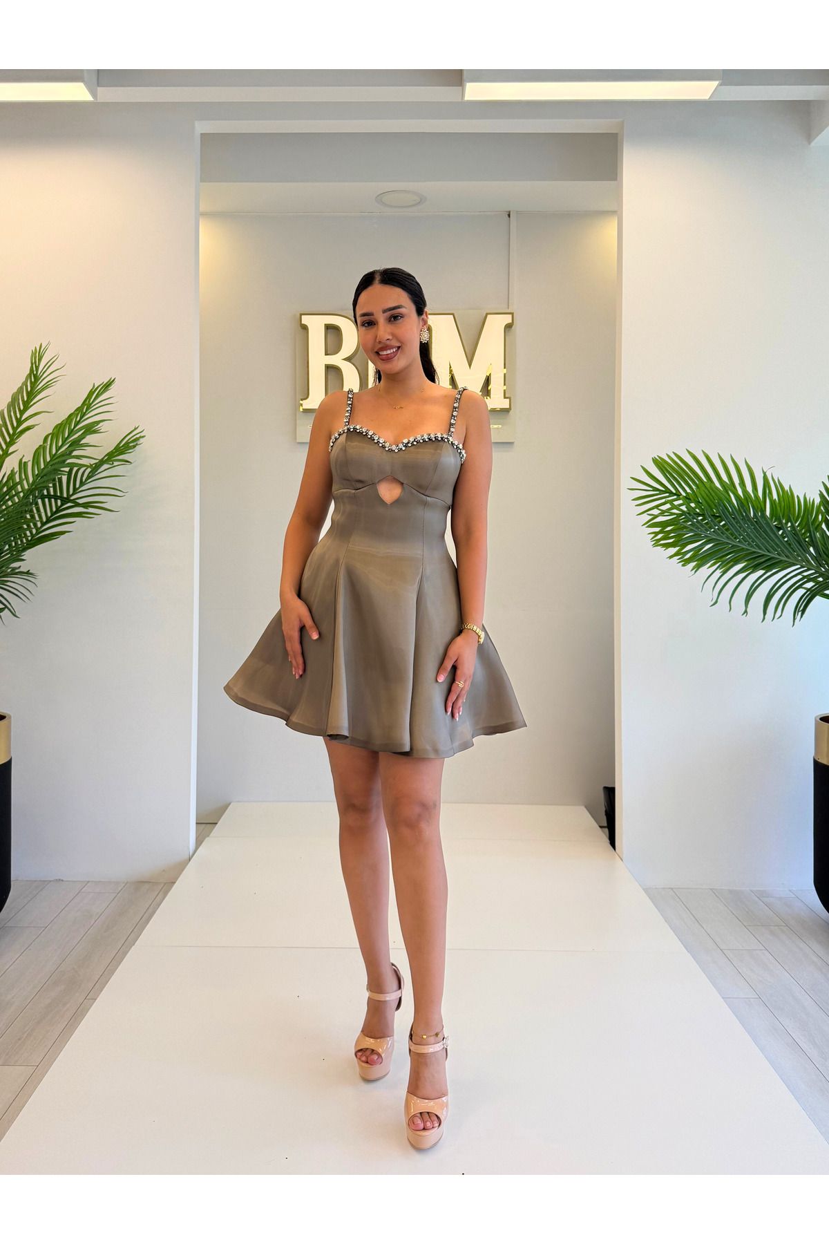 BDM Exclusive Taş Askılı Kısa Abiye Elbise