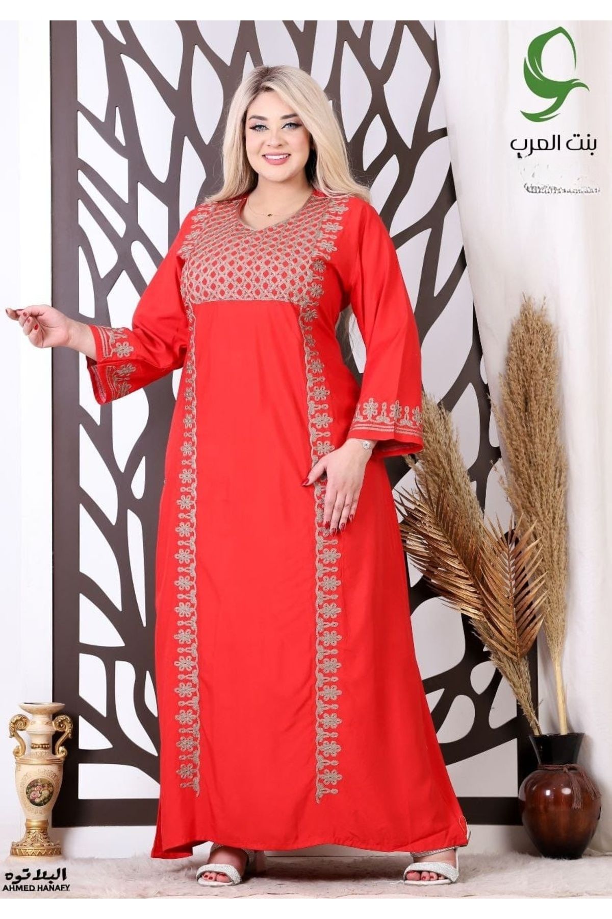 Genrics-Embroidered two-thirds-sleeved reception jalabiya made of light and soft Marasi fabric, giving you a feeling of comfort and freshness 2
