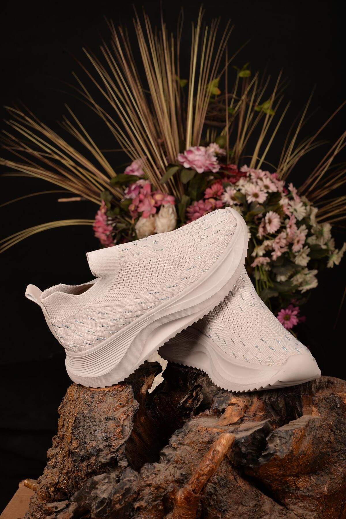Kuum Kadın Fileli Sneaker Günlük Ayakkabı 4 Mevsim Kullanılabilir Ultra Hafif Ortopedik Taban