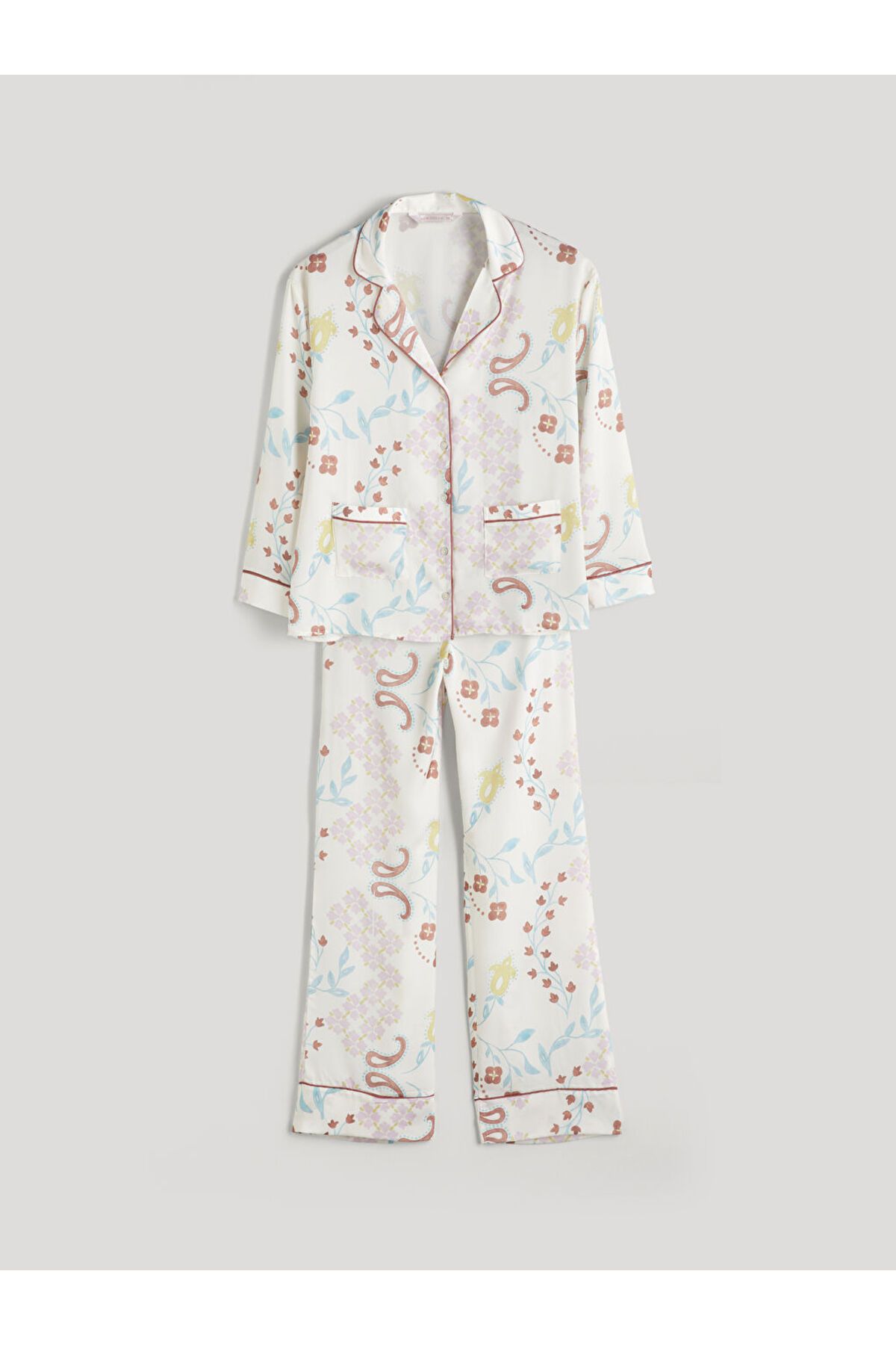 LC Waikiki Gömlek Yaka Desenli Kadın Pijama Takımı