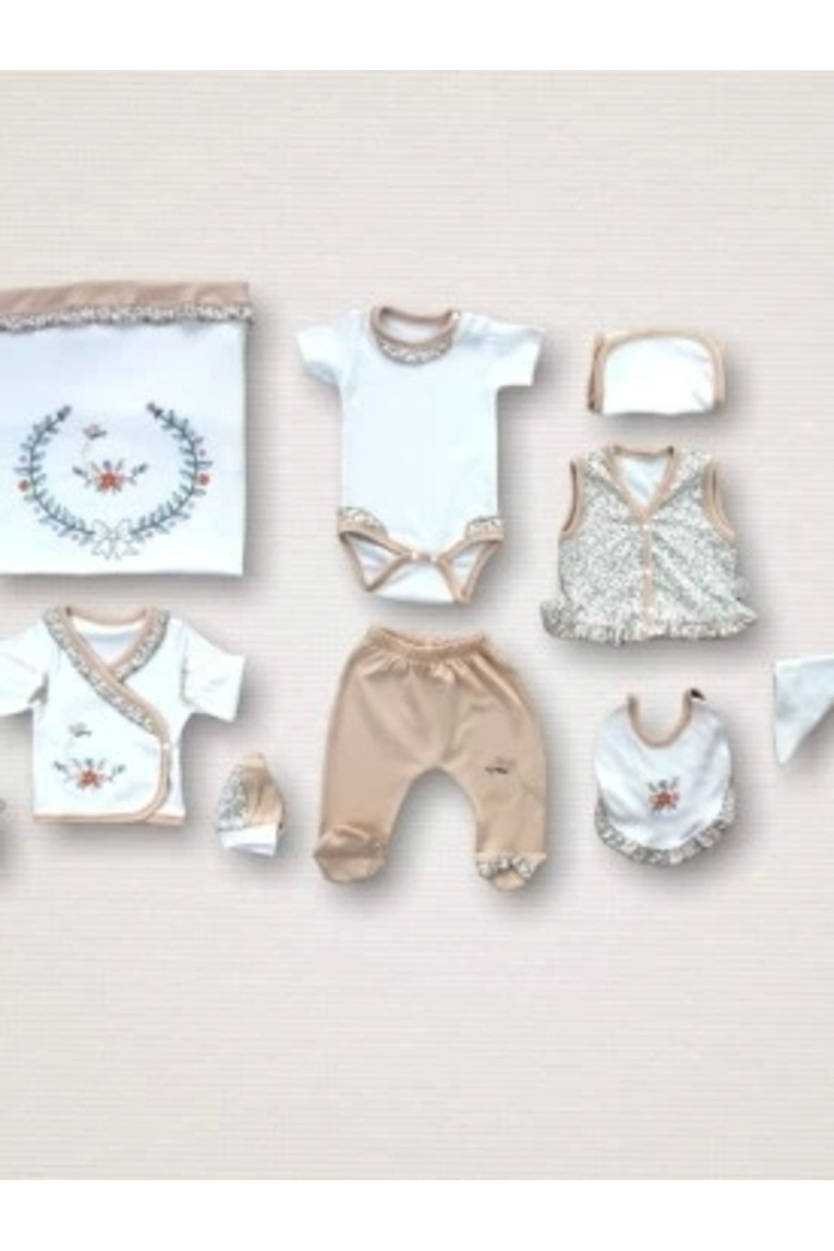 Diji Baby Erguvan Taç Nakışlı %100 Cotton Antibakteriyel Kız Bebek 10lu Zıbın Takımı Hastane Çıkışı