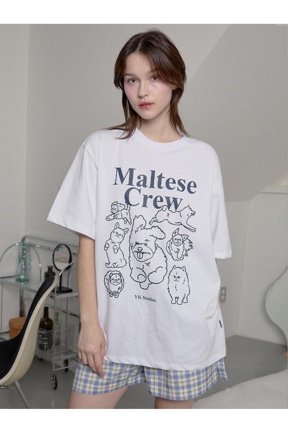 ELNOYA Unisex Pamuklu Beyaz Oversize "Maltese Crew" Baskılı Bisiklet Yaka Rahat T-shirt