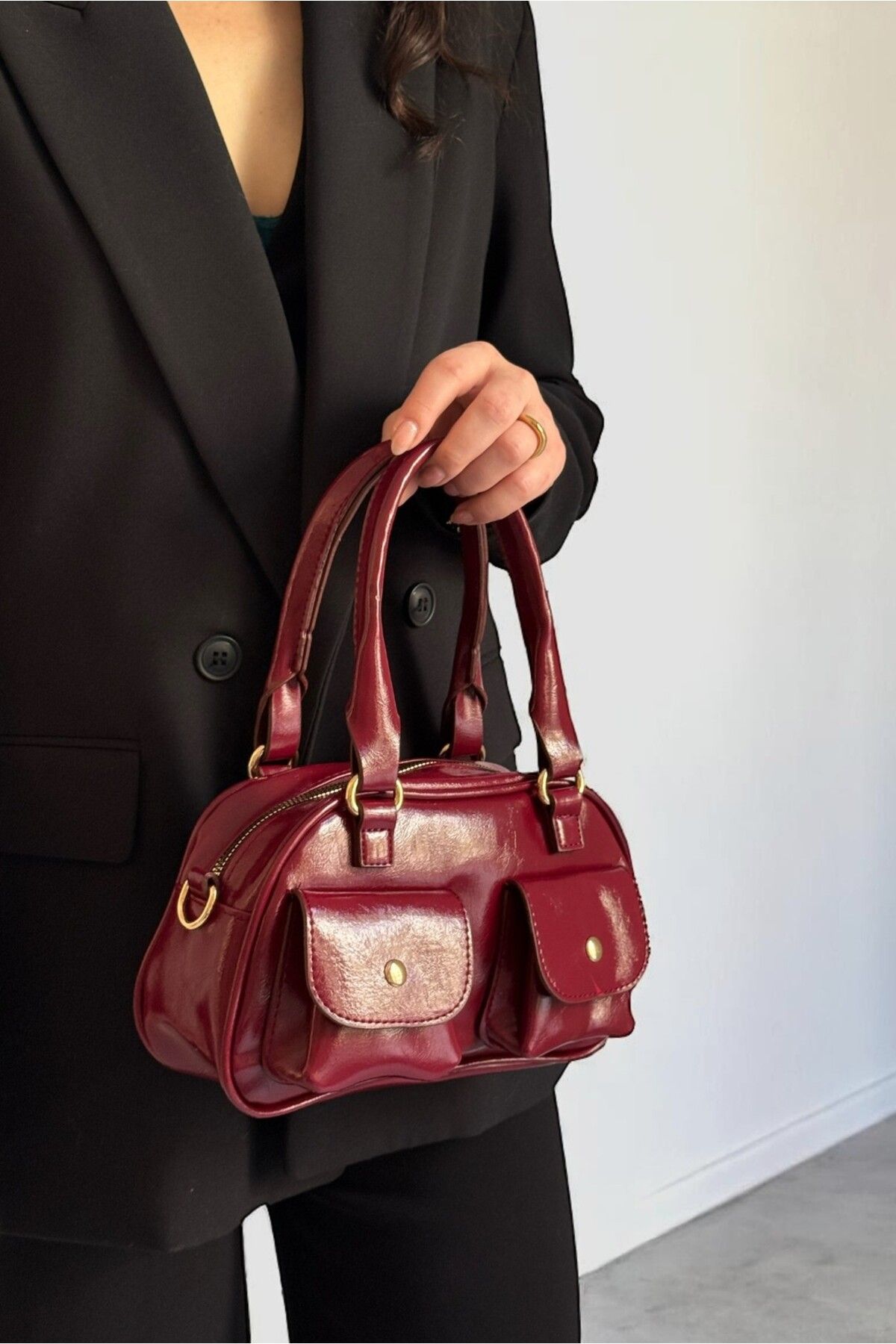 Yuka Atelier Polente Retro Detaylı Ayarlanabilir Askılı Omuz Çantası