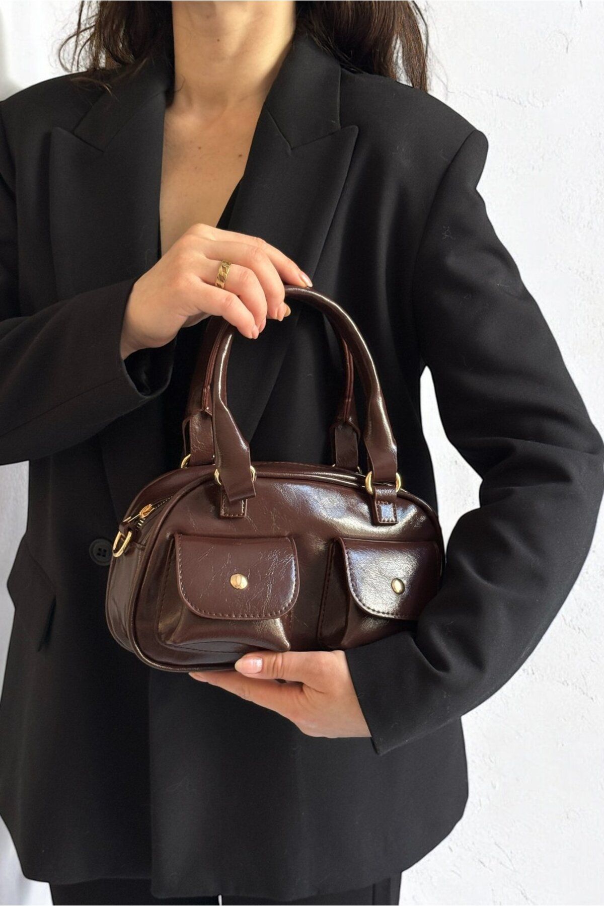 Yuka Atelier Polente Retro Detaylı Ayarlanabilir Askılı Omuz Çantası