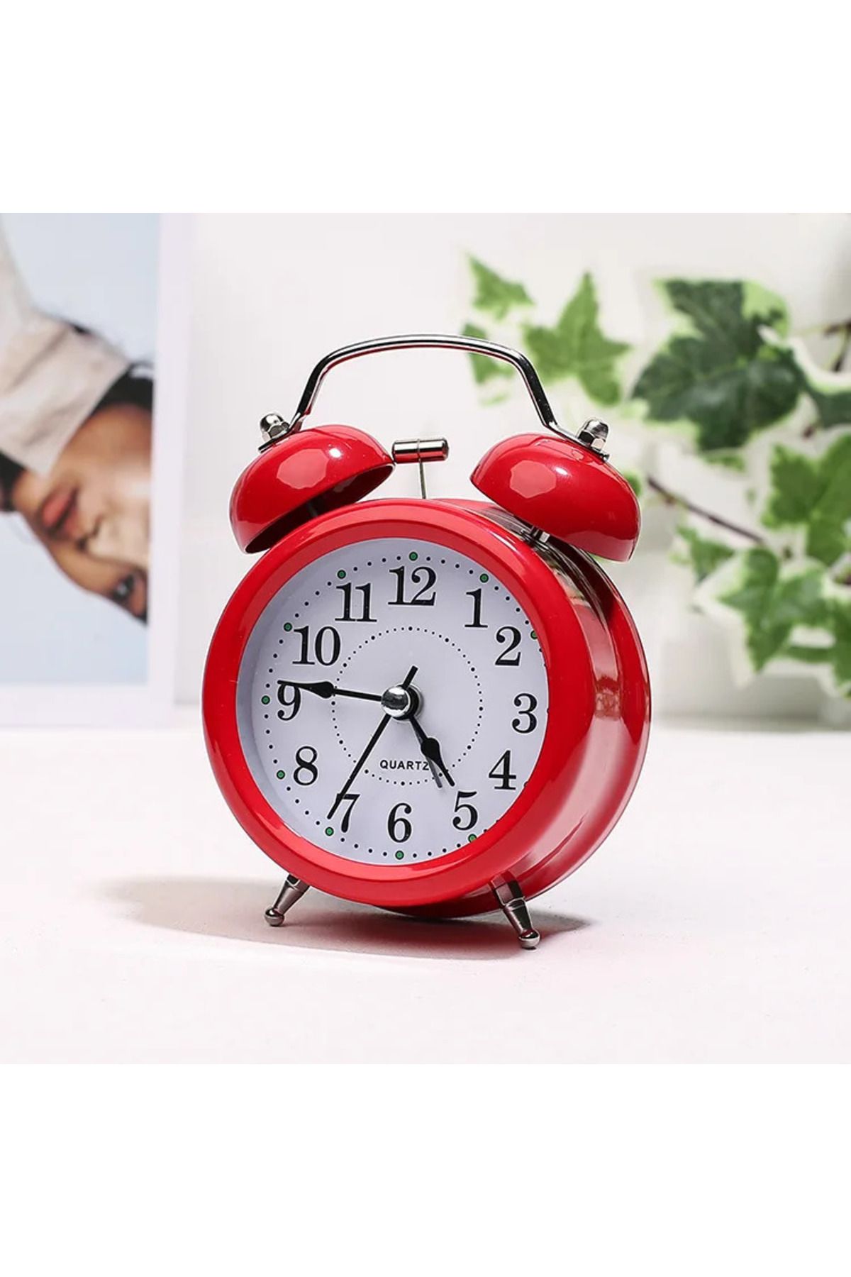keyfimshop Büyük Boy Metal Masaüstü Renkli Işıklı Çalar Saat 15*11cm Kırmızı
