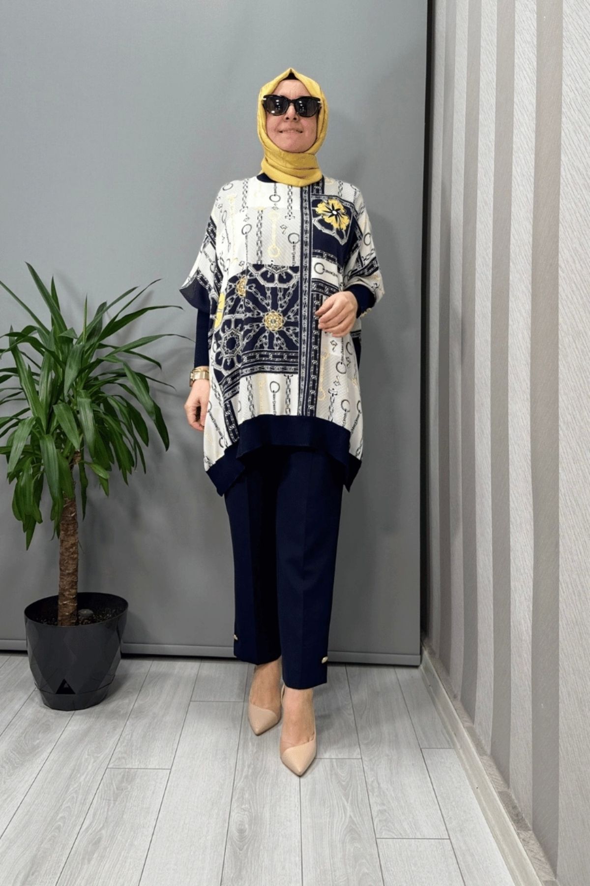 Ghisa Desenli Tunik Lacivert - Sarı