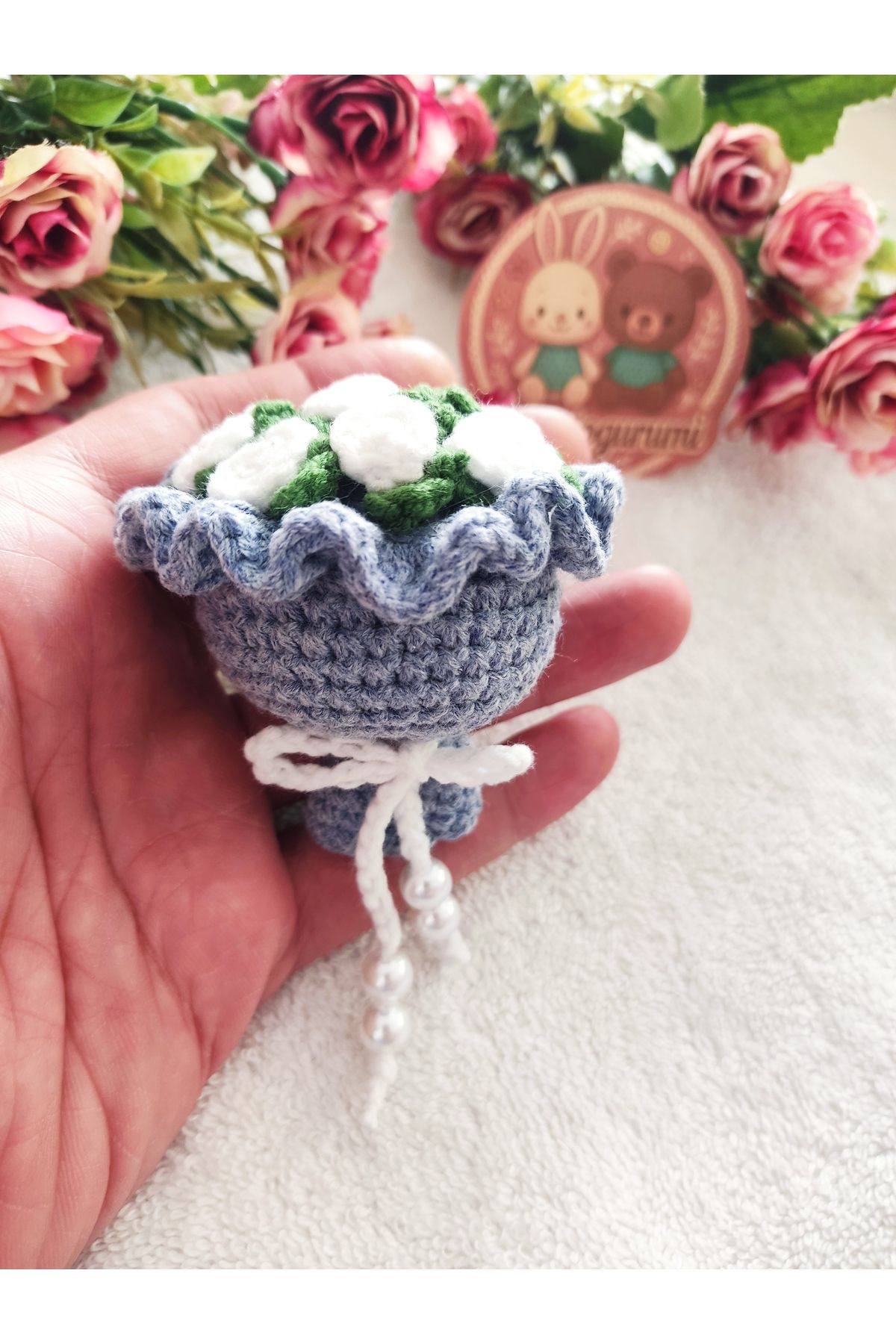 Engin TT Amigurumi Mini Buket Hediyelik Anahtarlık (1 Adet /6 -7 Cm)
