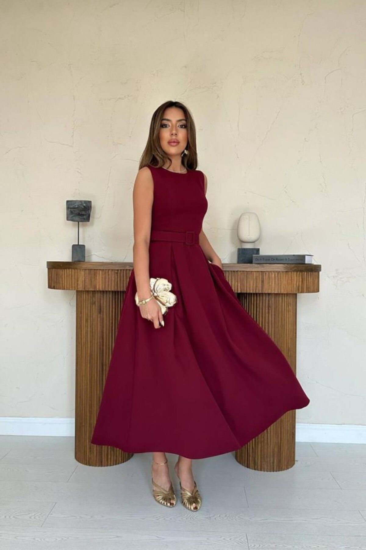 Aydoganticaret44 Bordo Halter Yaka Kloş Elbise