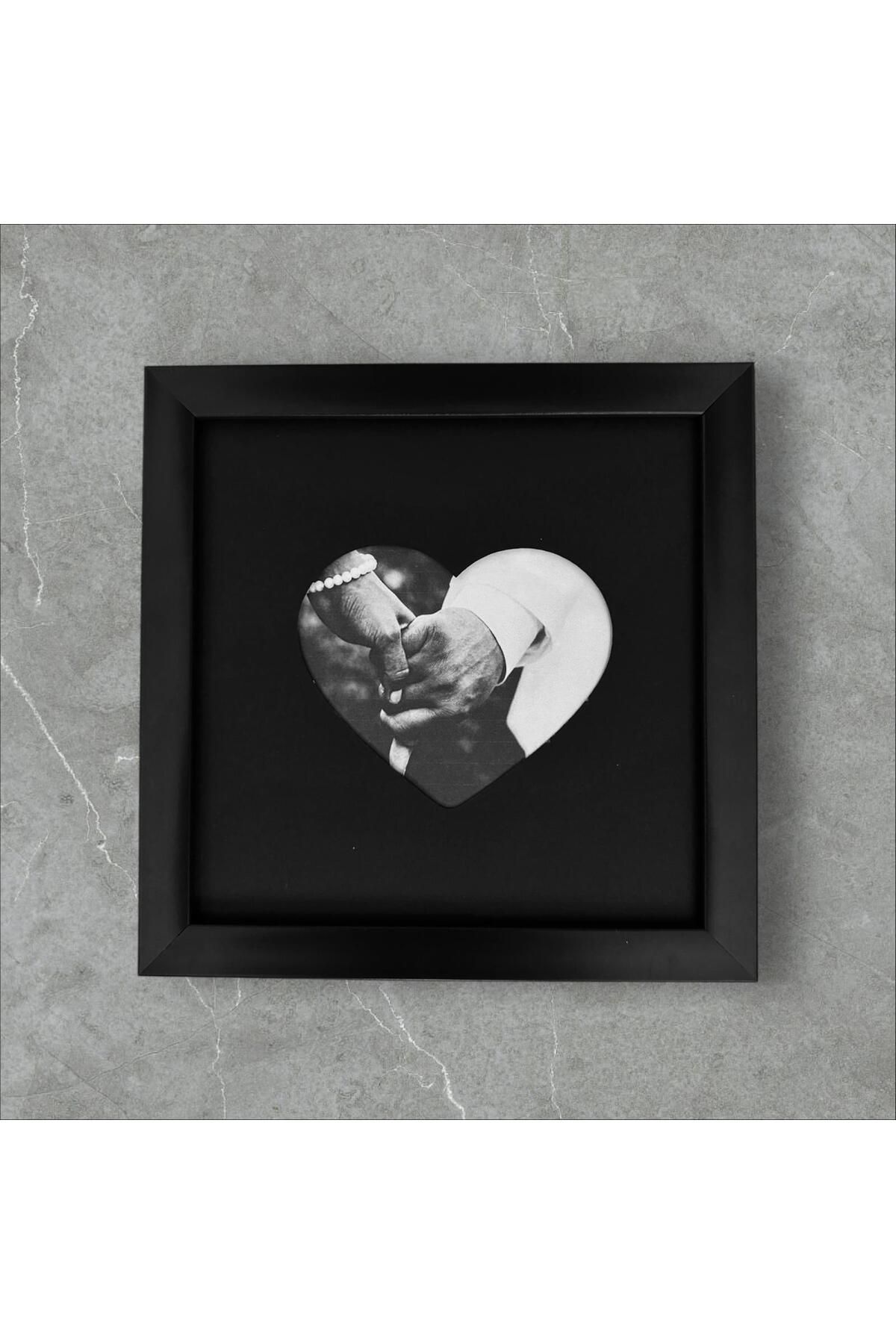 asel sanat KARE FOTOĞRAF ÇERÇEVESİ - 20x20 fotoğraf çerçevesi Kalpli paspartulu PVC CAMLI