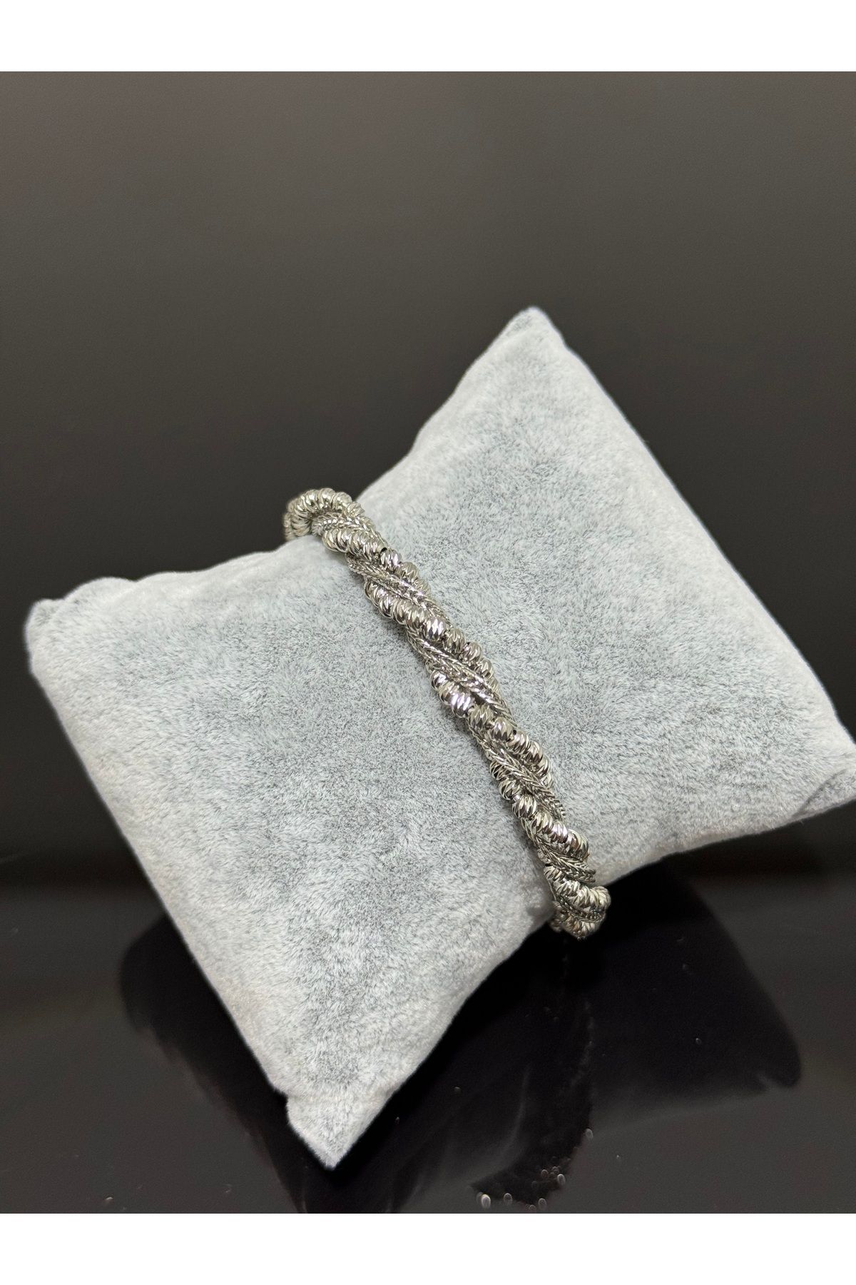 XUPING JEWELRY 316L sarmaşık model Çelik bileklik paslanmaz kararmaz