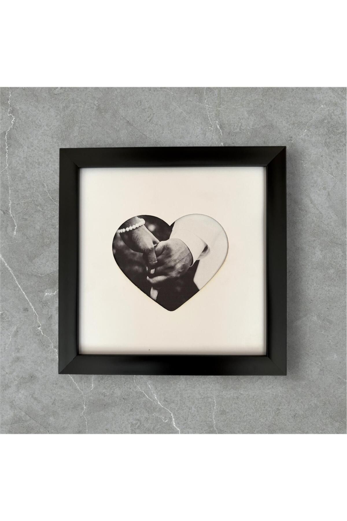 asel sanat KARE FOTOĞRAF ÇERÇEVESİ - 20x20 fotoğraf çerçevesi Kalpli paspartulu PVC CAMLI