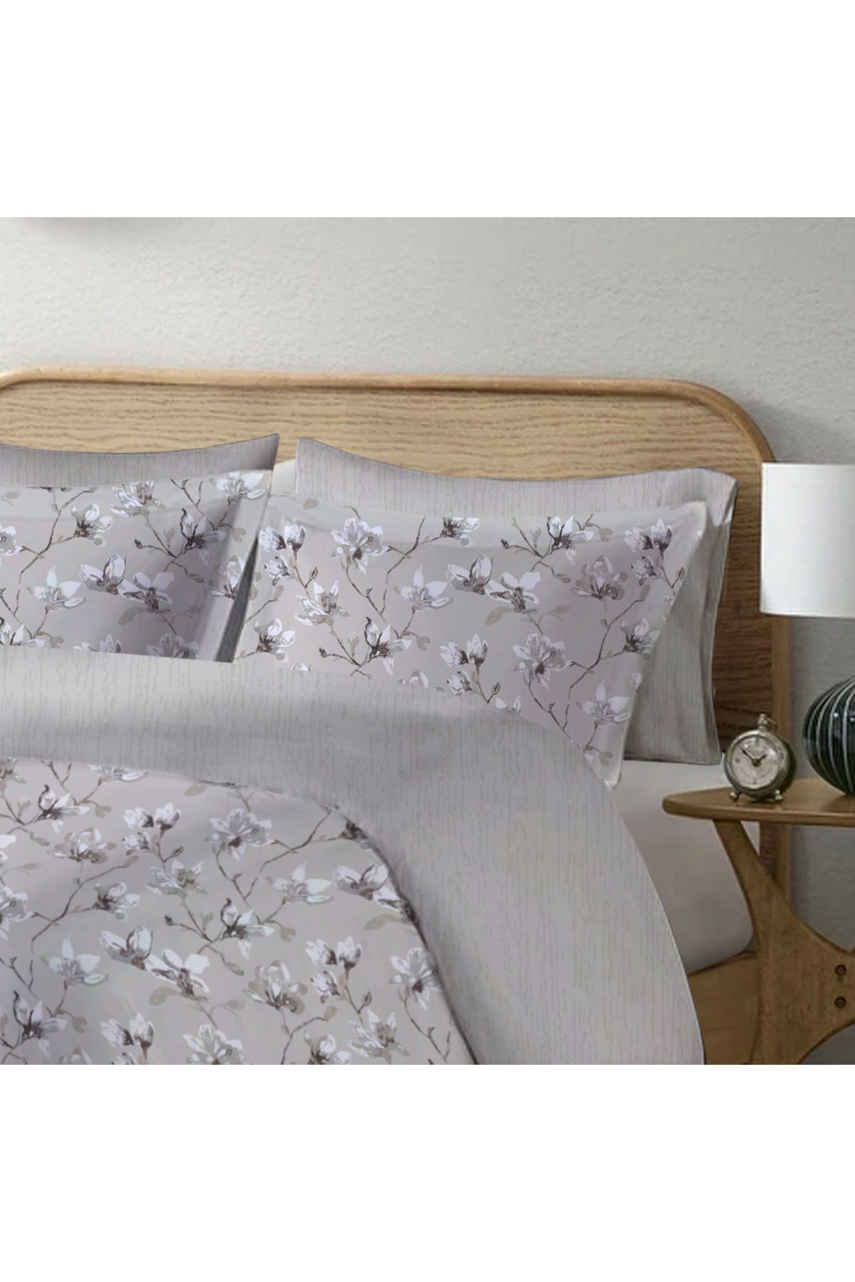 VARESSA-Farisa Multicolor Print Duvet Set Single, Double, 4-Piece Set 2