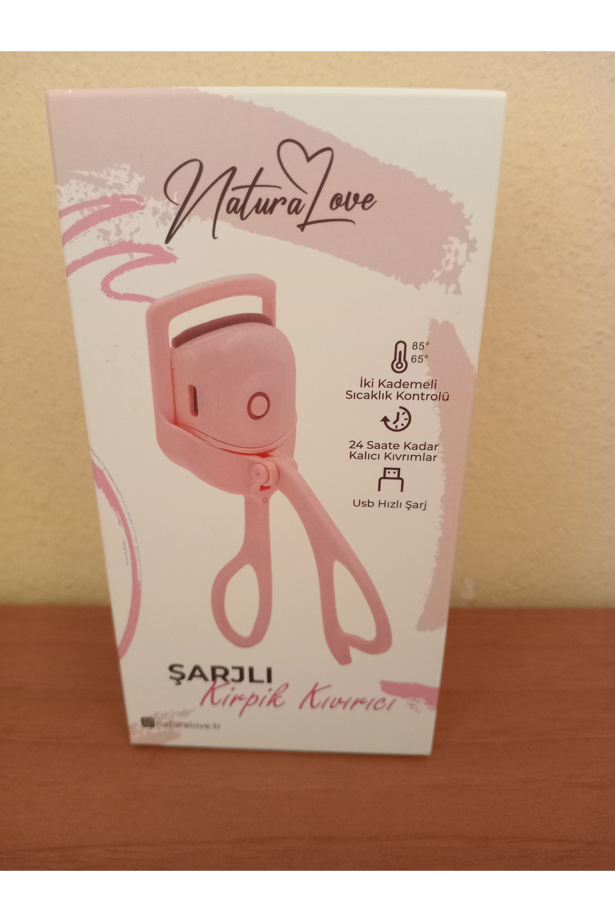 Naturalove Şarjlı Kirpik Kıvırıcı — صورتی 002314785 — تصویر 4 از 4