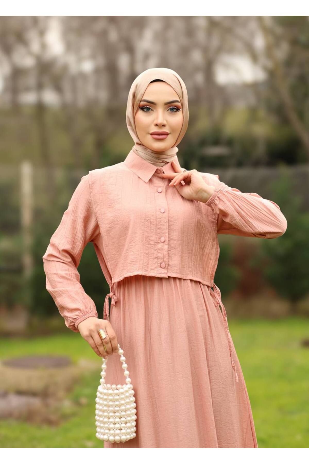 Butik KADIN TESETTÜR GİYİM GÖMLEK DETAYLI ÇİLEK KUMAŞ İKİLİ TAKIM