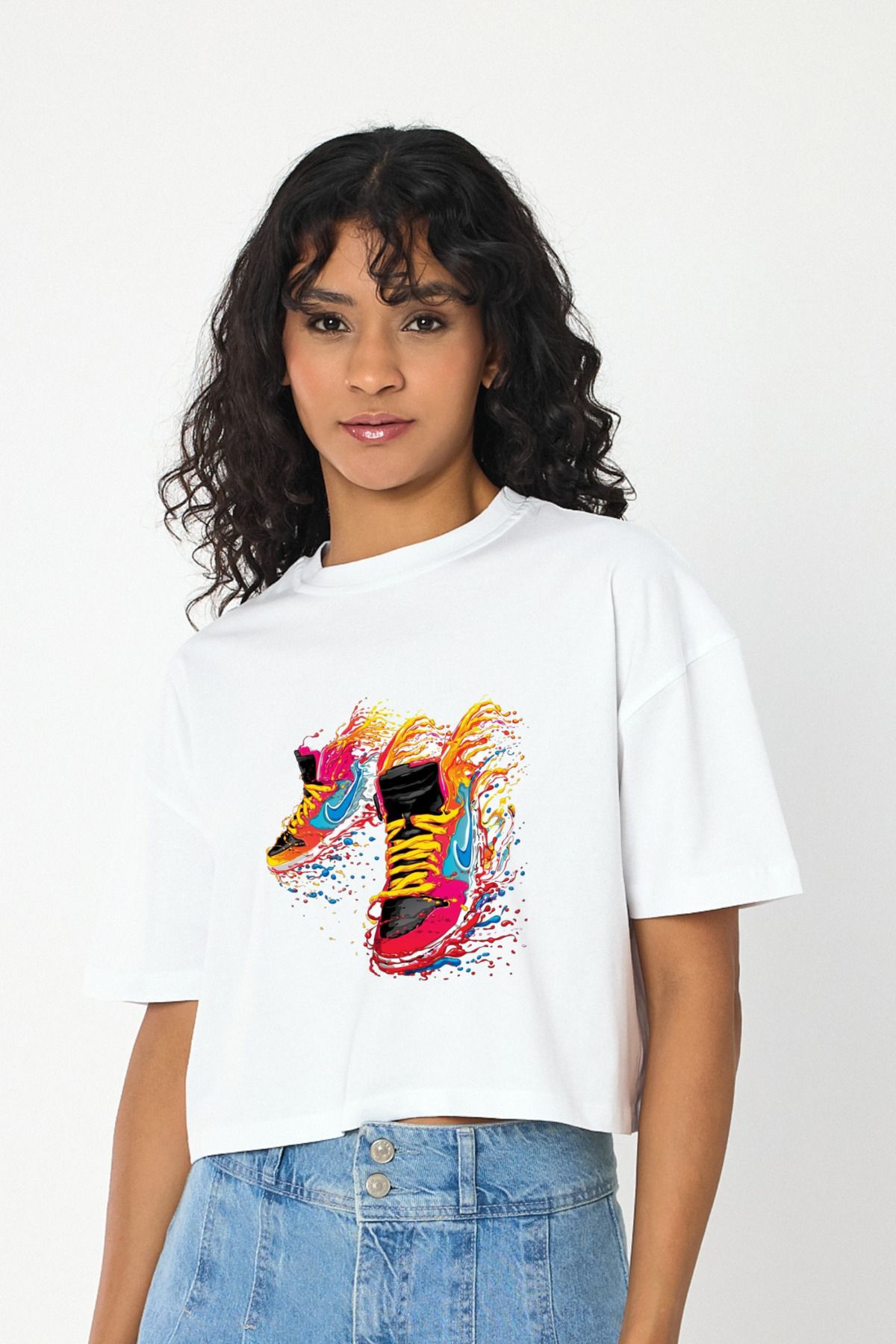 Windy Island Kadın Bisiklet Yaka Sneaker Baskılı Crop T-shirt