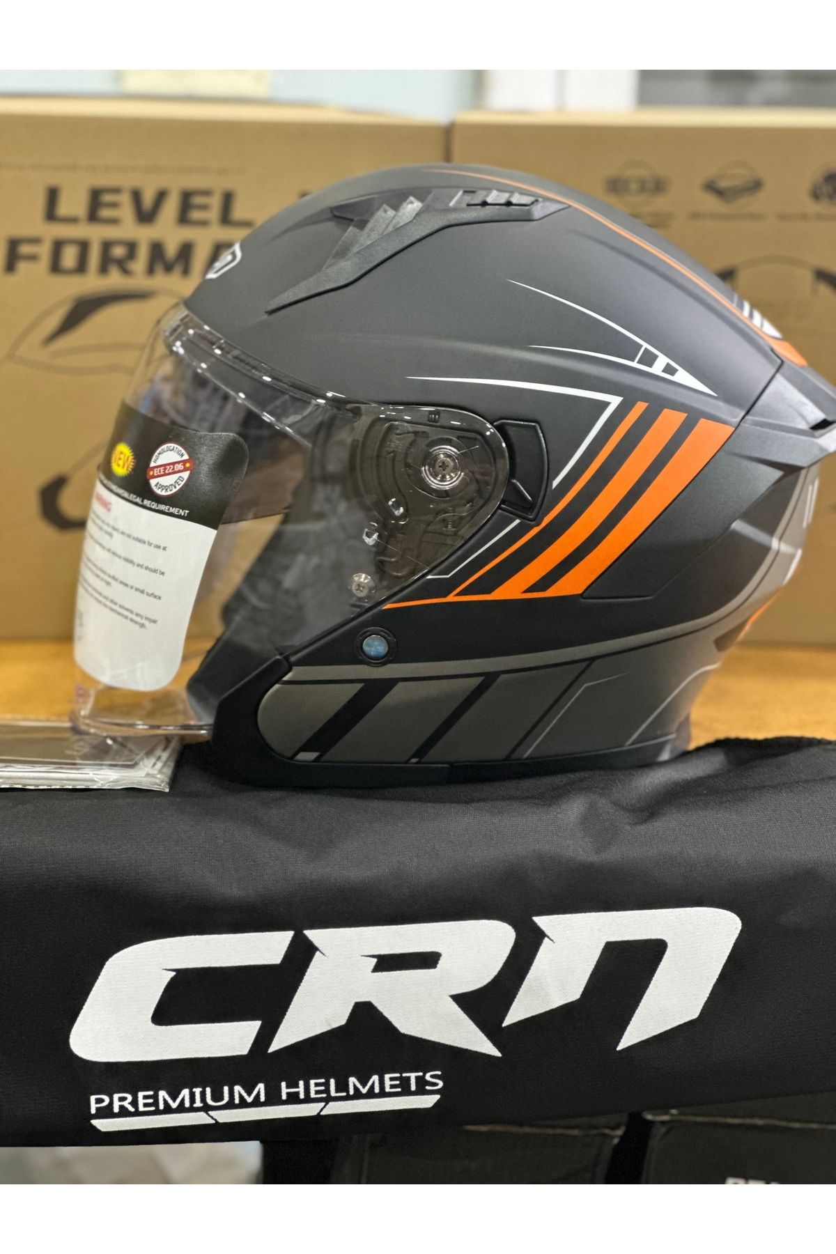 JK20 HEDİYELİ” CRN MOTOSİKLET YARIM KASK (PREMİUM MODEL) / GÜNEŞ GÖZLÜKLÜ / SPOİLER EKLİ