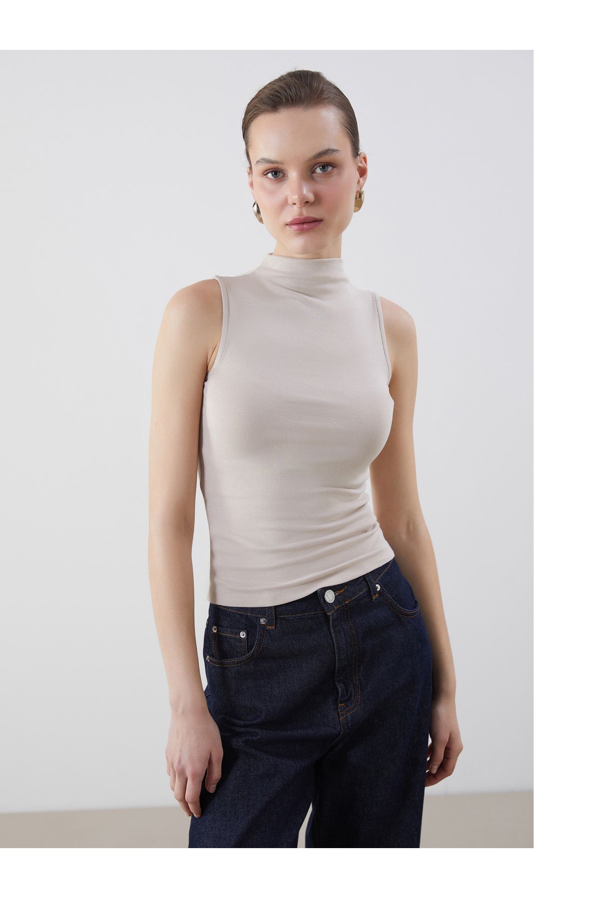 LC Waikiki Dik Yaka Kadın Body