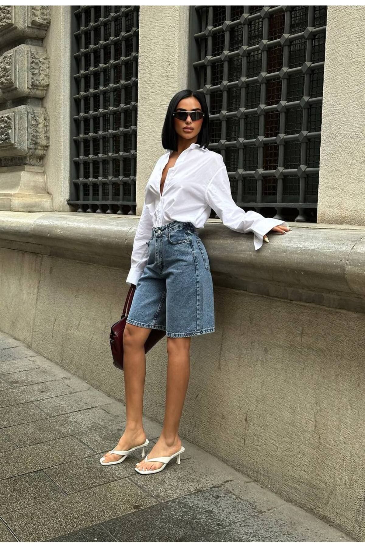 Castivo Fashion Yüksek Bel Düz Paça Denim Şort