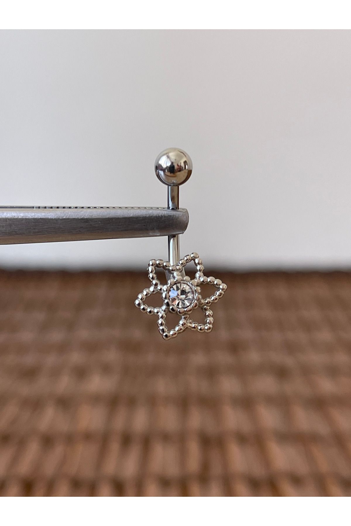 Rupen Kraft 316 L Cerrahi Çelik Anti Alerjik 10 mm 6 Yapraklı Çiçek Model Göbek Piercingi