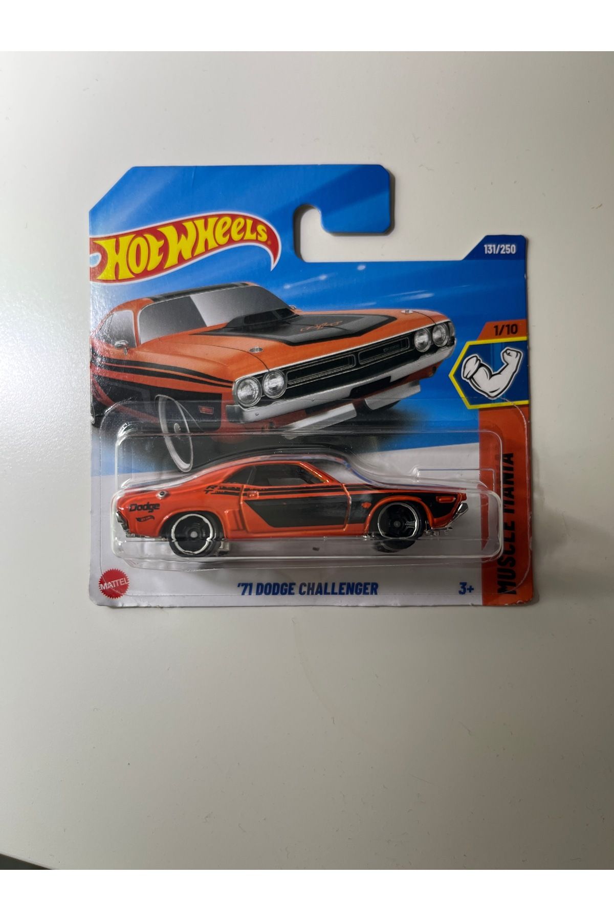HOT WHEELS 71 Dodge Challenger (Turuncu Renk)