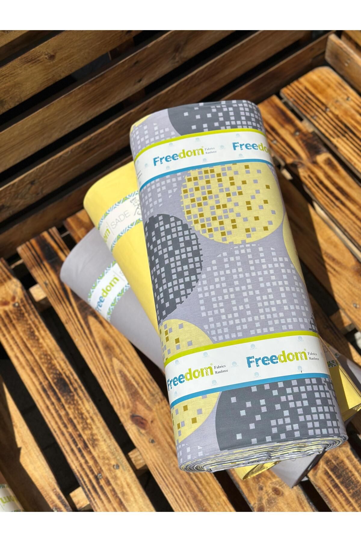 Freedom Ranforce Kumaş Geometrik Desenli - 100% Pamuk 30 Metre 1 Top Kumaş 240 cm en - Nevresimlik Kumaş