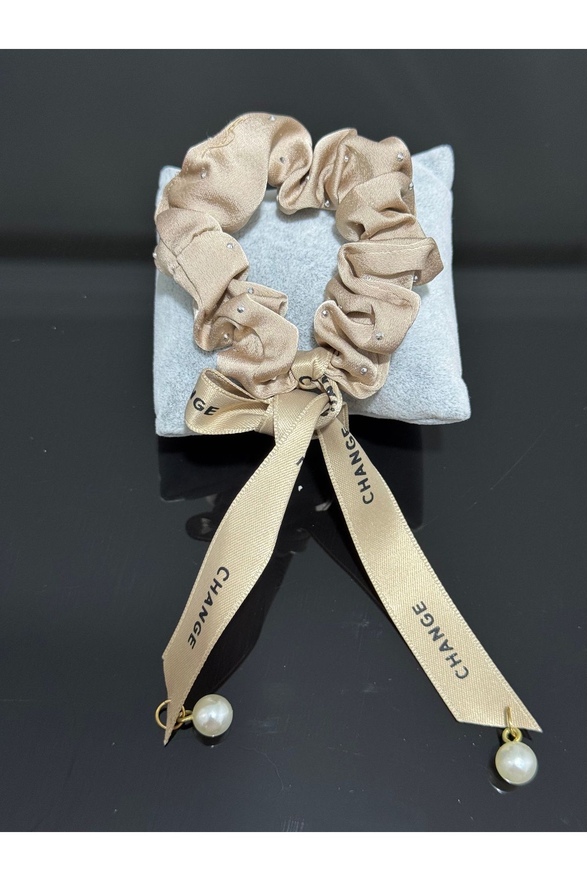 XUPING JEWELRY Saten lastikli bej toka