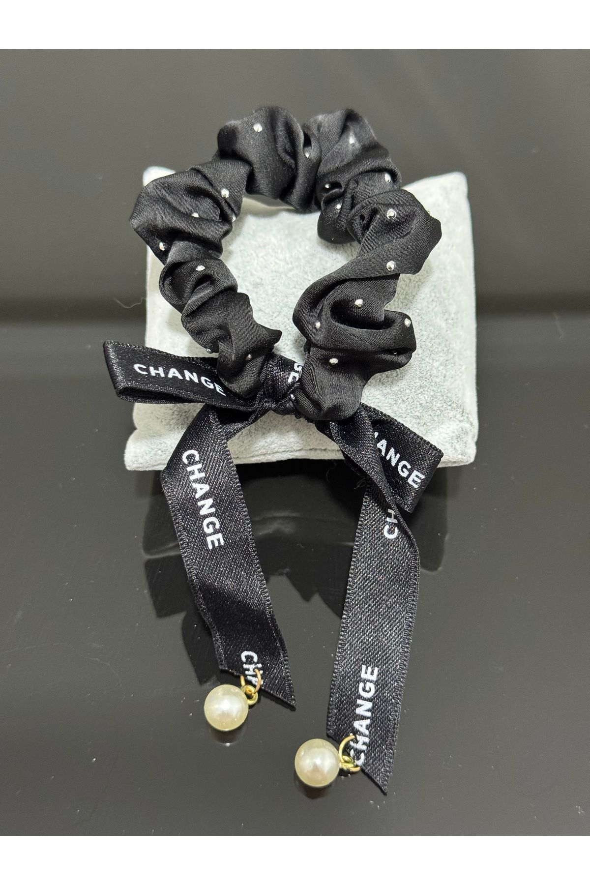 XUPING JEWELRY Saten lastikli siyah toka