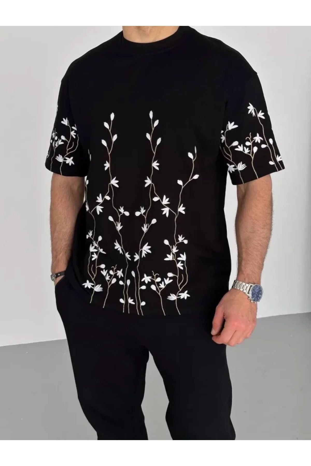 DEAG Unisex Nakış İşlemeli T-Shirt - Siyah
