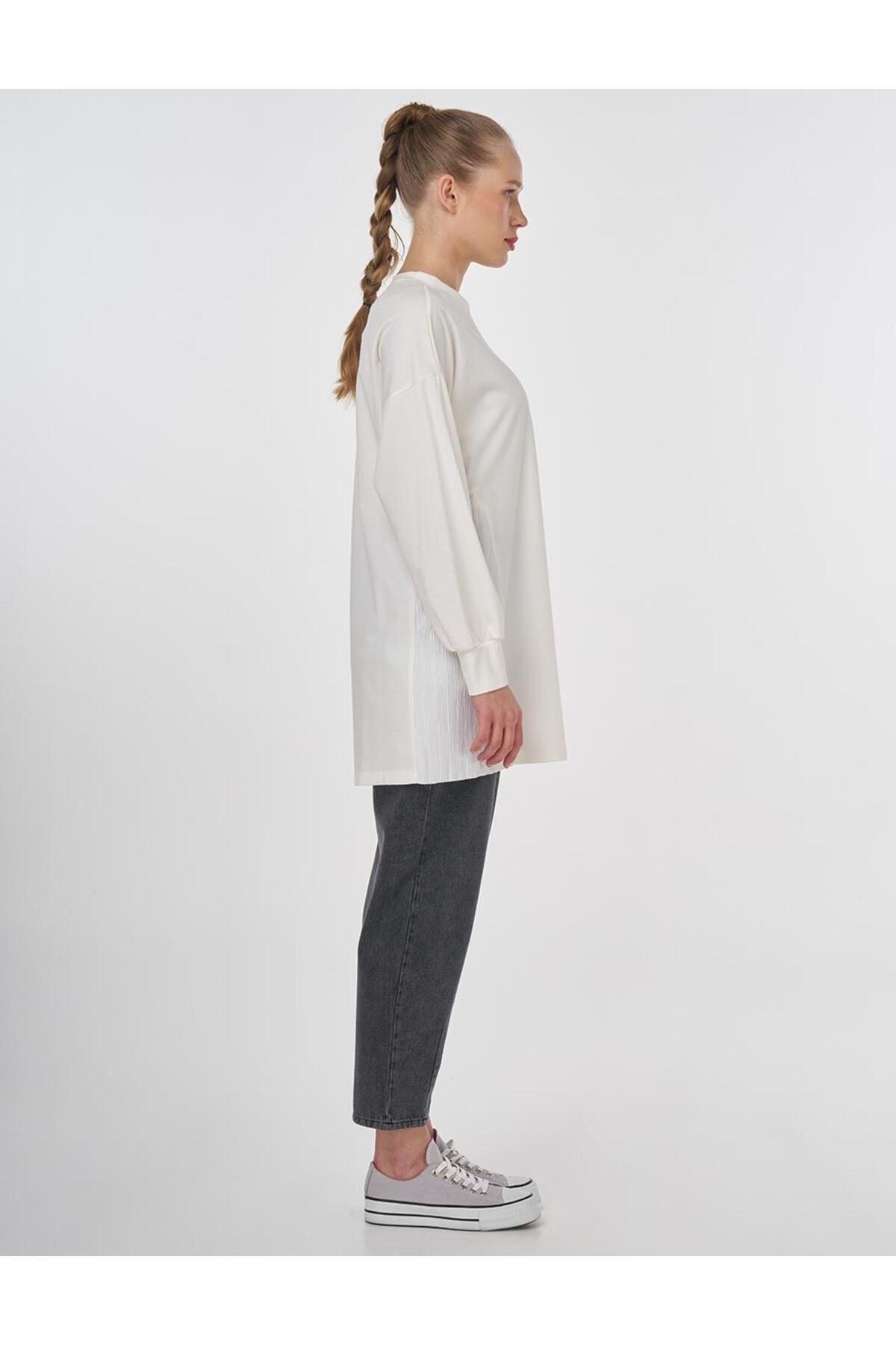 KYR-Visually Printed Knitted Sweatshirt Ecru 6