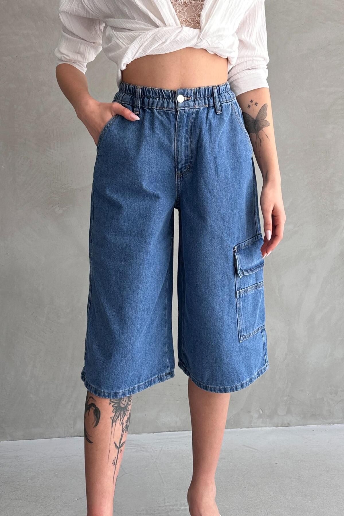 ZAROLİ Diz Altı Geniş Kesim Tek Cepli Denim Bermuda