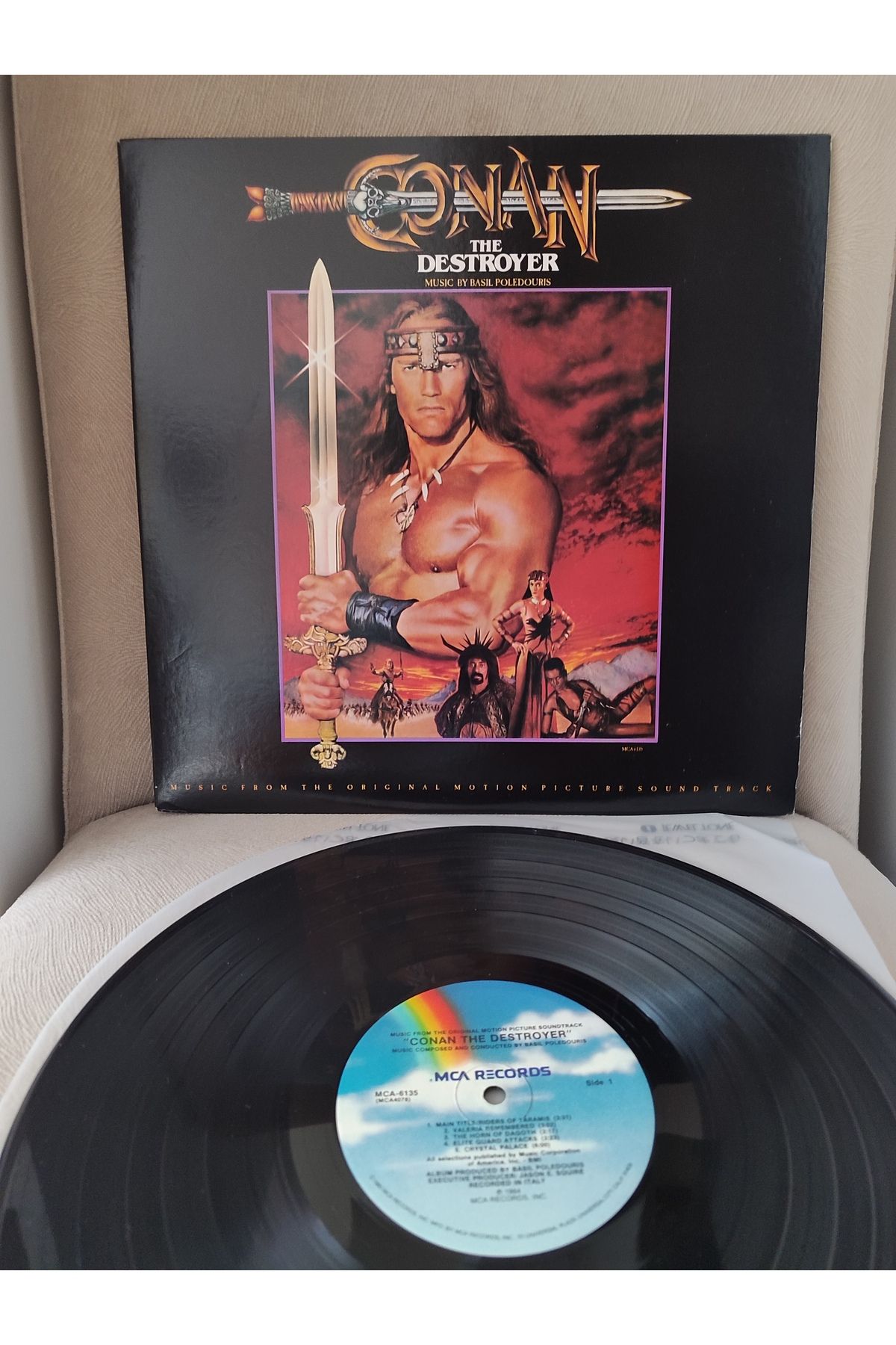 Plakperest CONAN THE DESTROYER Basil Poledouris 1984 USA Basım Soundtrack LP Plak - Japonca Posterli 2. el