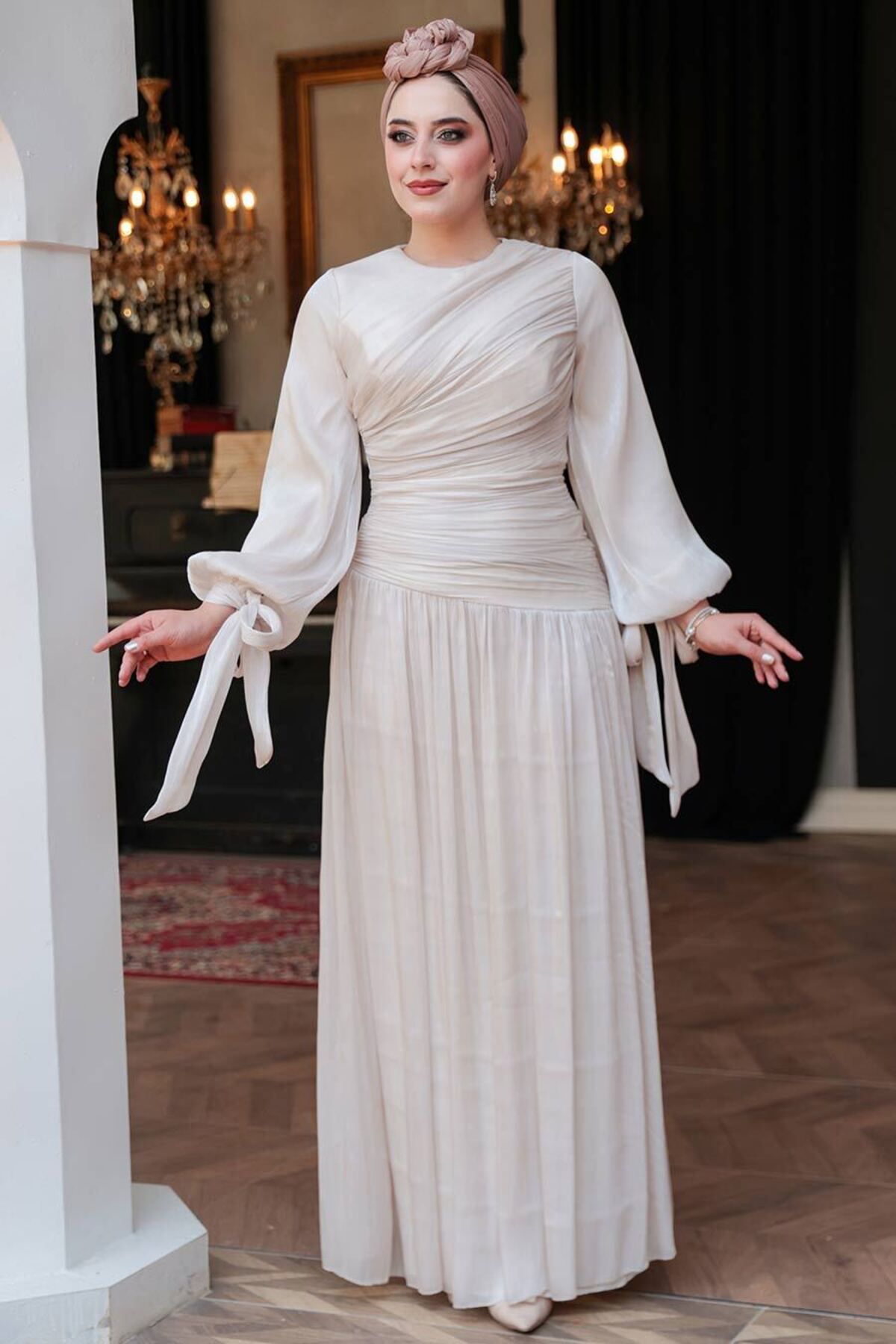N.S NEVA STYLE Drape Detaylı Krem Tesettür Abiye Elbise 53631KR
