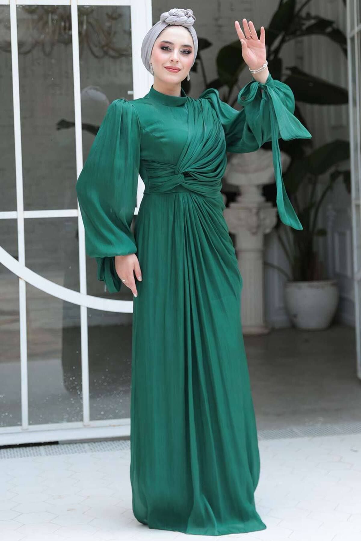 N.S NEVA STYLE Drape Detaylı Zümrüt Yeşili Tesettür Abiye Elbise 52285ZY