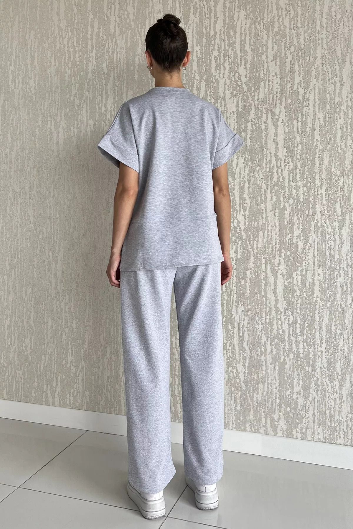GÜLSELİ-Gray Women's Plus Size Embroidered T-Shirt Pants Double Set 3