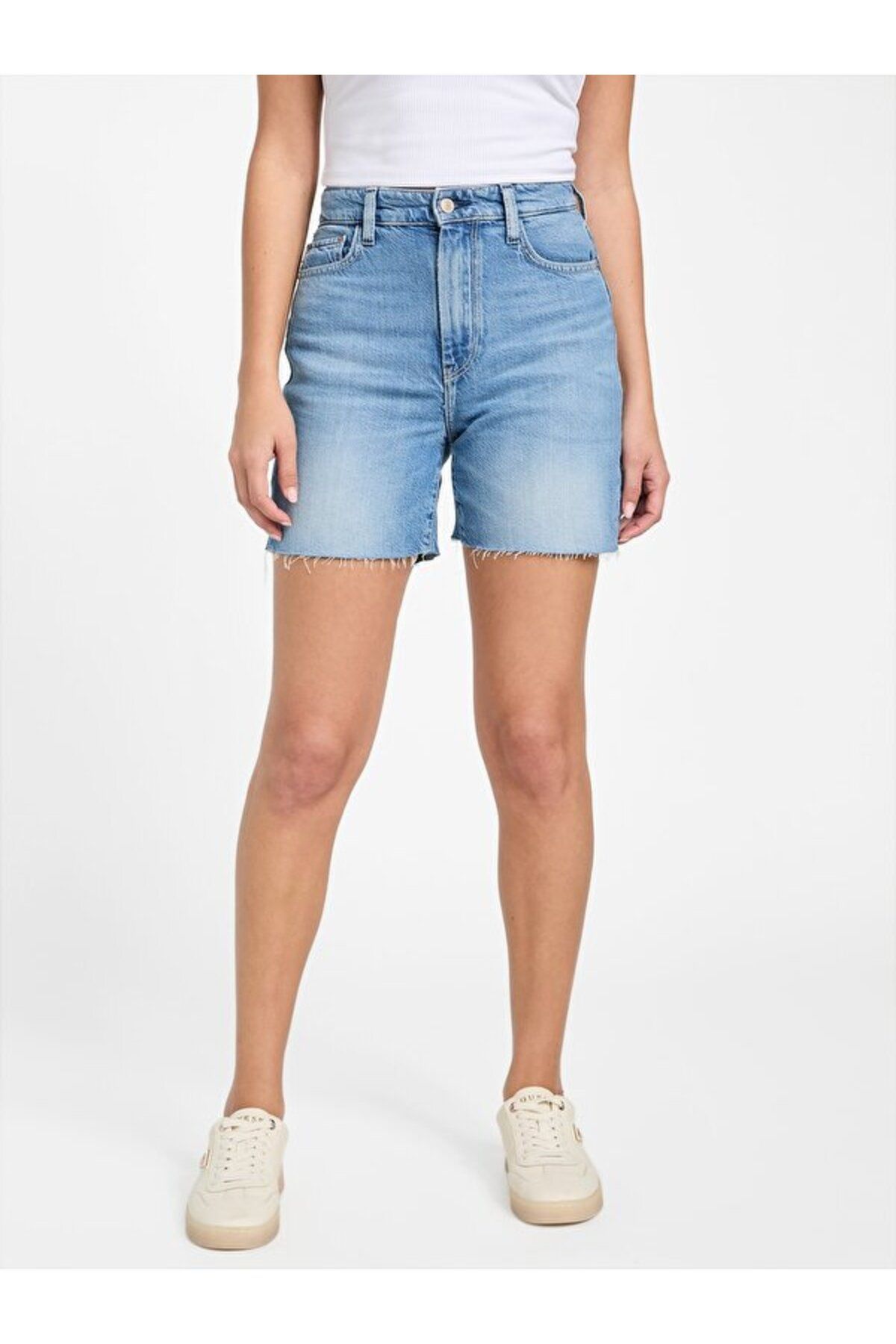 Guess 80S Pedal Kadın Regular Fit Denim Şort