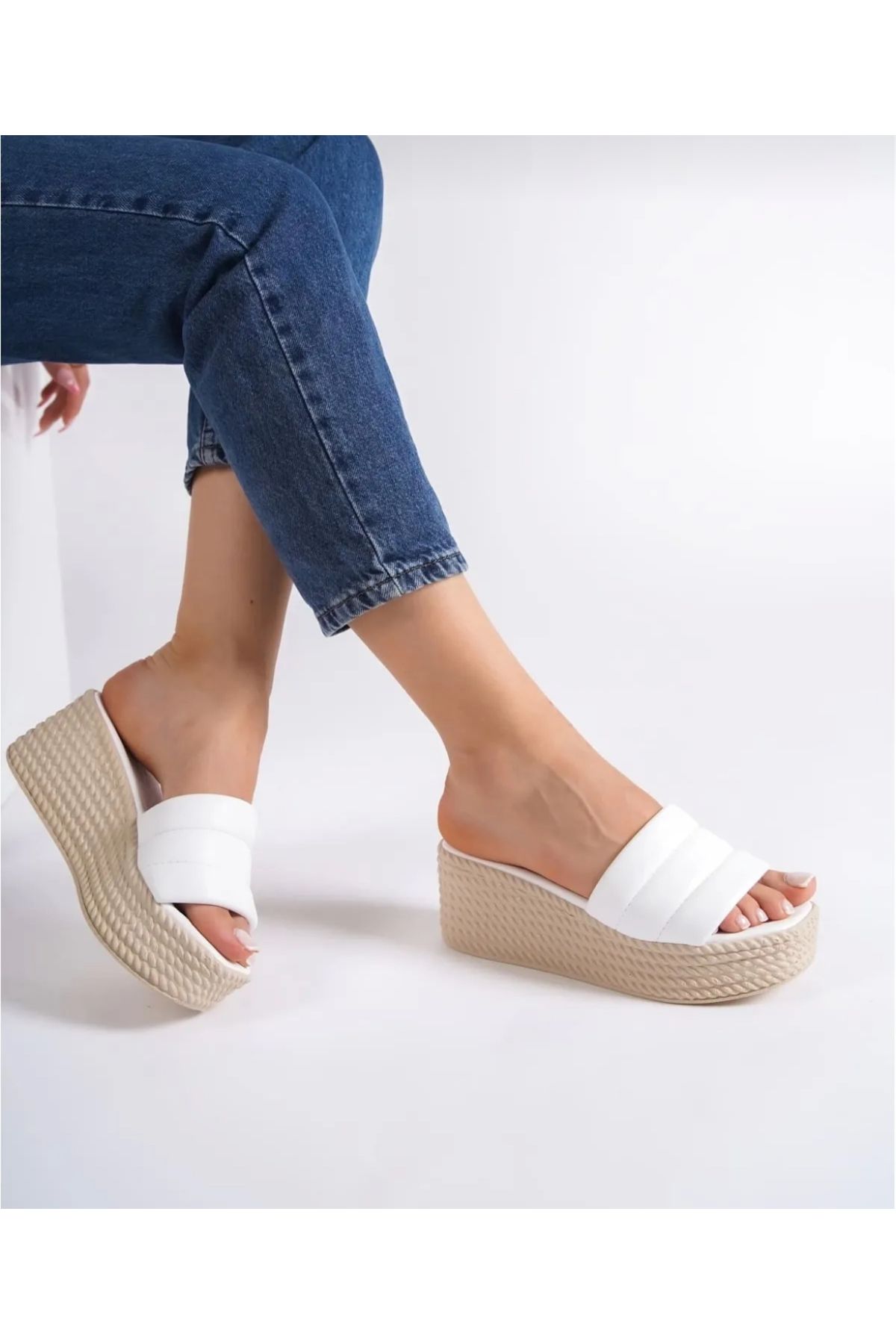 PUNTO Dolgu Topuk Casual Terlik