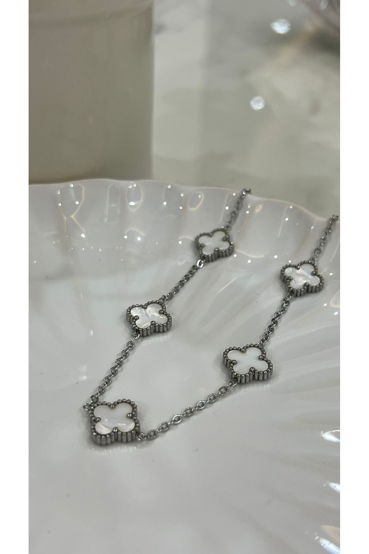 DUSK Van Cleef Sıralı Çelik Kolye
