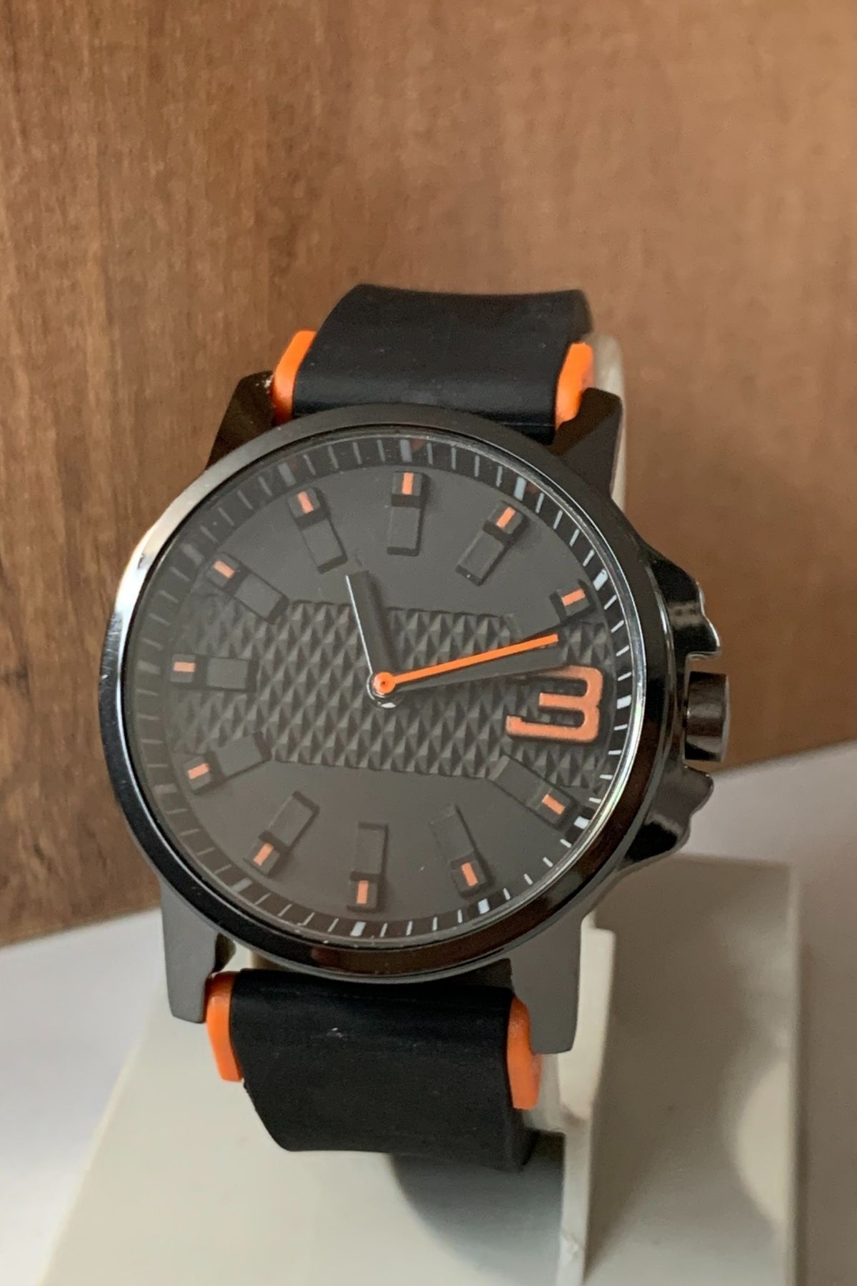 polo55.sport.1855 Erkek Spor Saat - Mat Siyah Kasa & Turuncu Detaylı Silikon Kordon