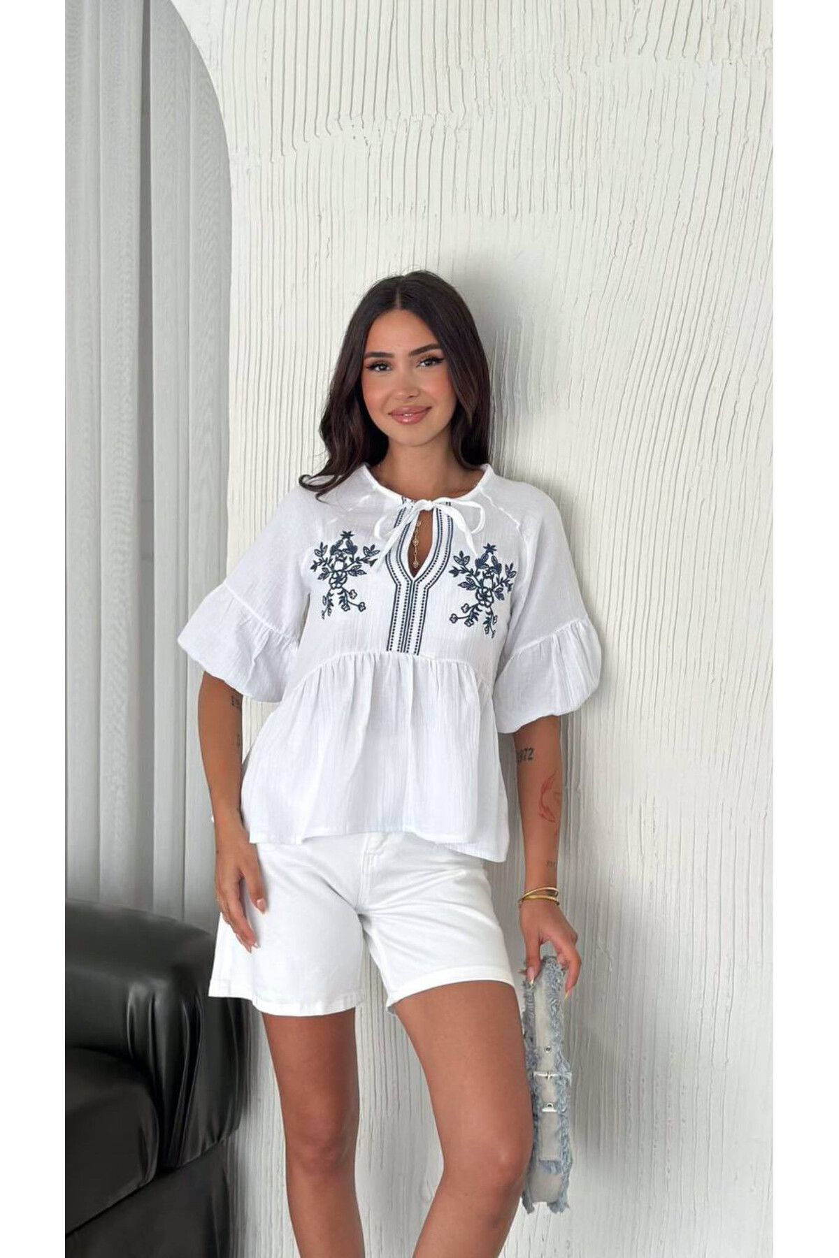nays butik Çiçek Nakış Detey Bluz