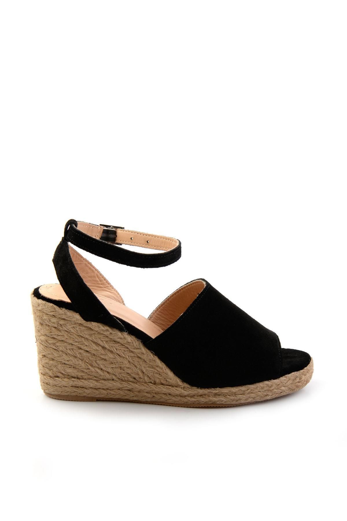 Bambi Siyah Leather Kadın Sandalet K05718071101