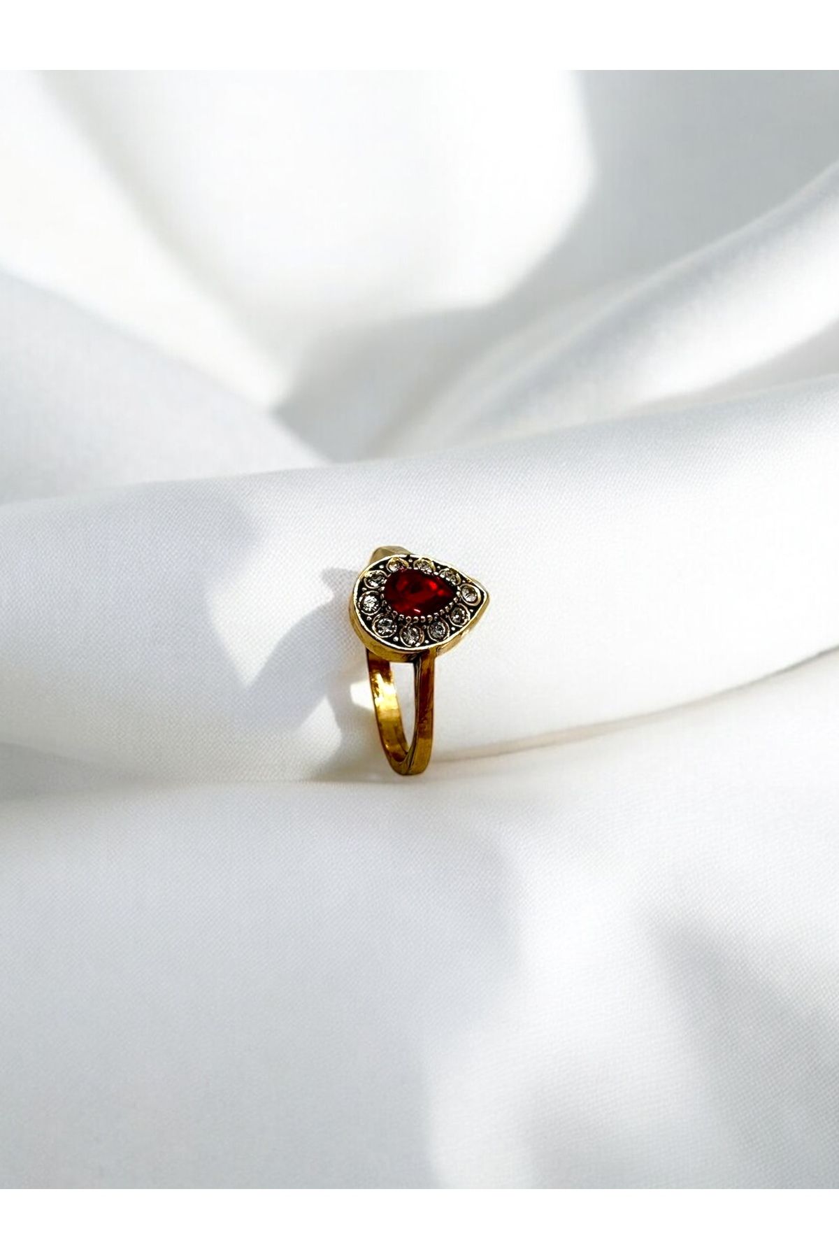 FUYA JEWELLERY Renkli Taşlı Kristal Küçük Damla Yüzük