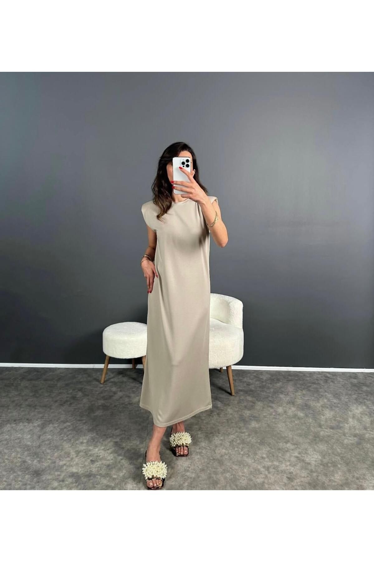 La Perla Boutique vatkalı midi penye elbise