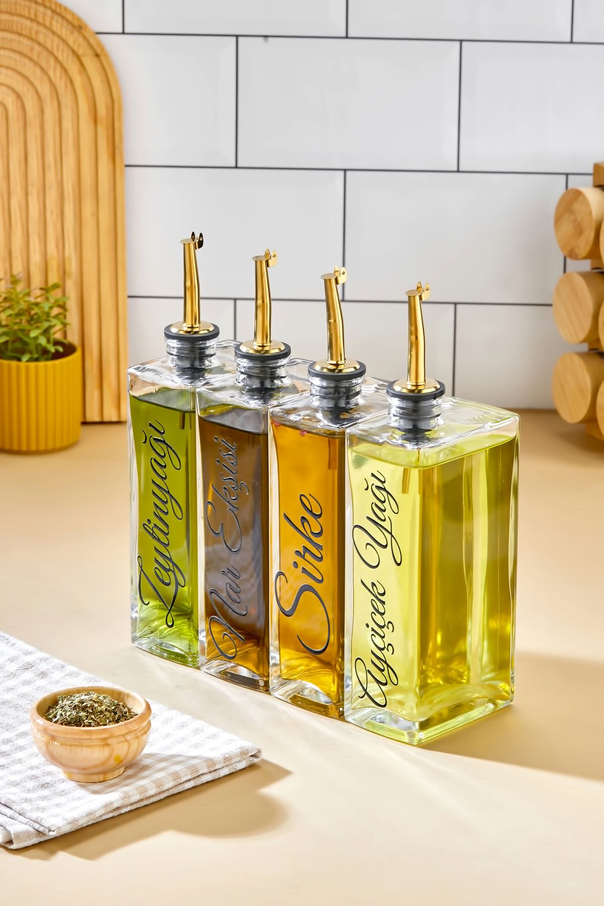 MODA OZY 4lü 500 ml Gold Kapak Cam Zeytinyağı /Ayçiçekyağı/Nar Ekşisi /Sirke Transfer Etiketli Yağdanlık