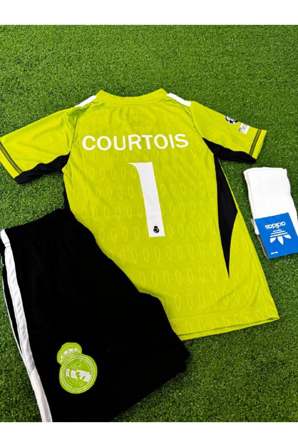 Alaturka Mix 2024/25 REAL COURTOIS ÇOCUK KALECİ FORMASI 4LÜ SET
