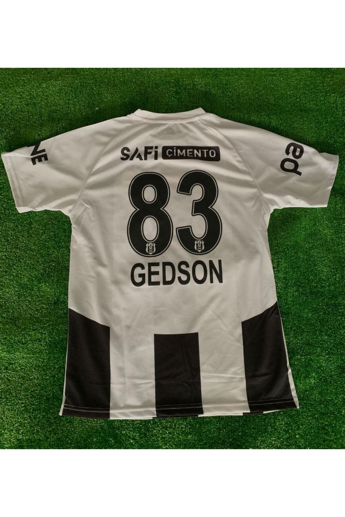 Alaturka Mix BEŞİKTAŞ 2024/25 YENİ SEZON GESON FERNANDES YETİŞKİN İÇ SAHA FORMASI