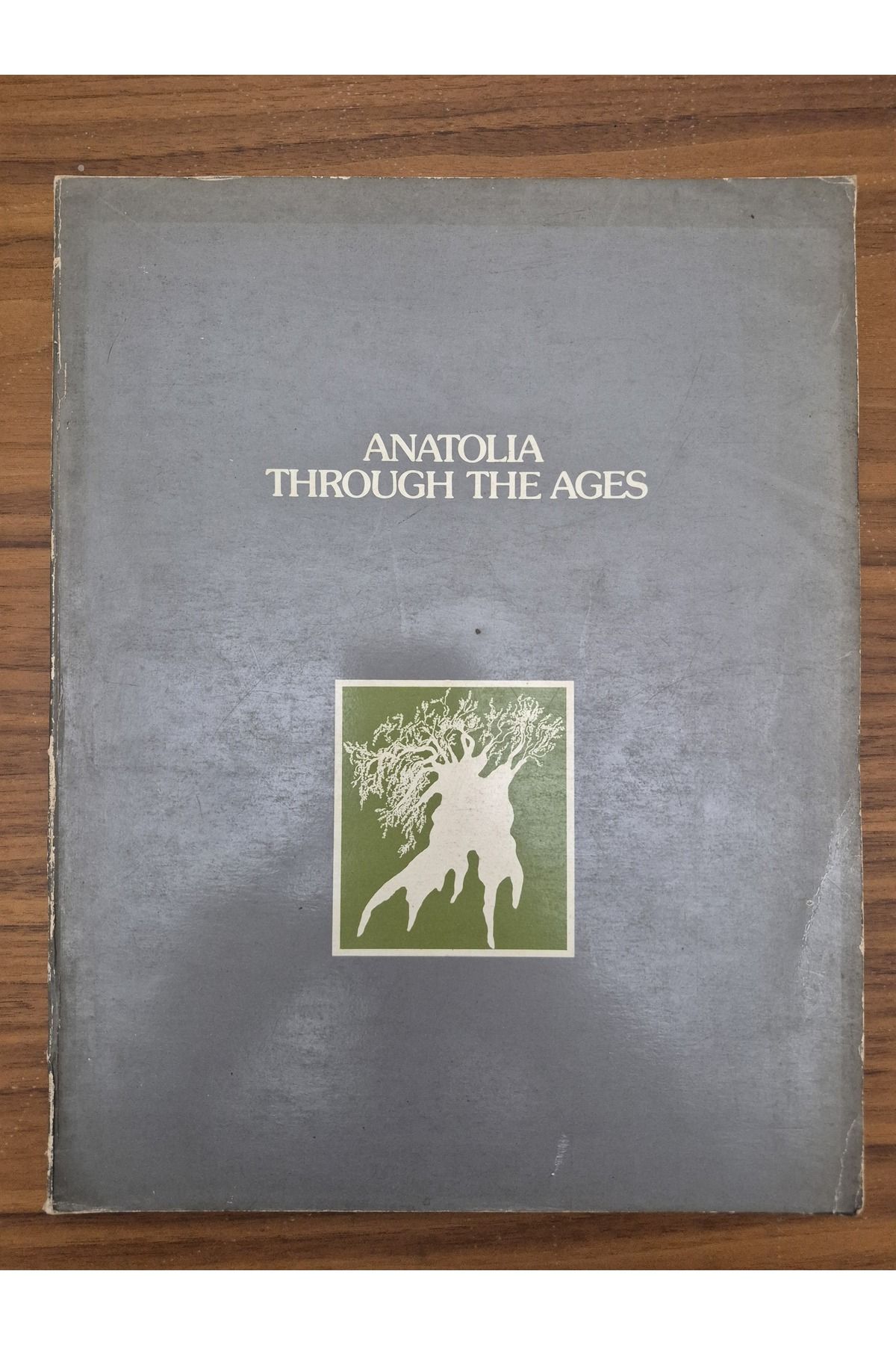 Edi Antik Anatolia Thru the Ages Arif Keskiner. 112 sayfa