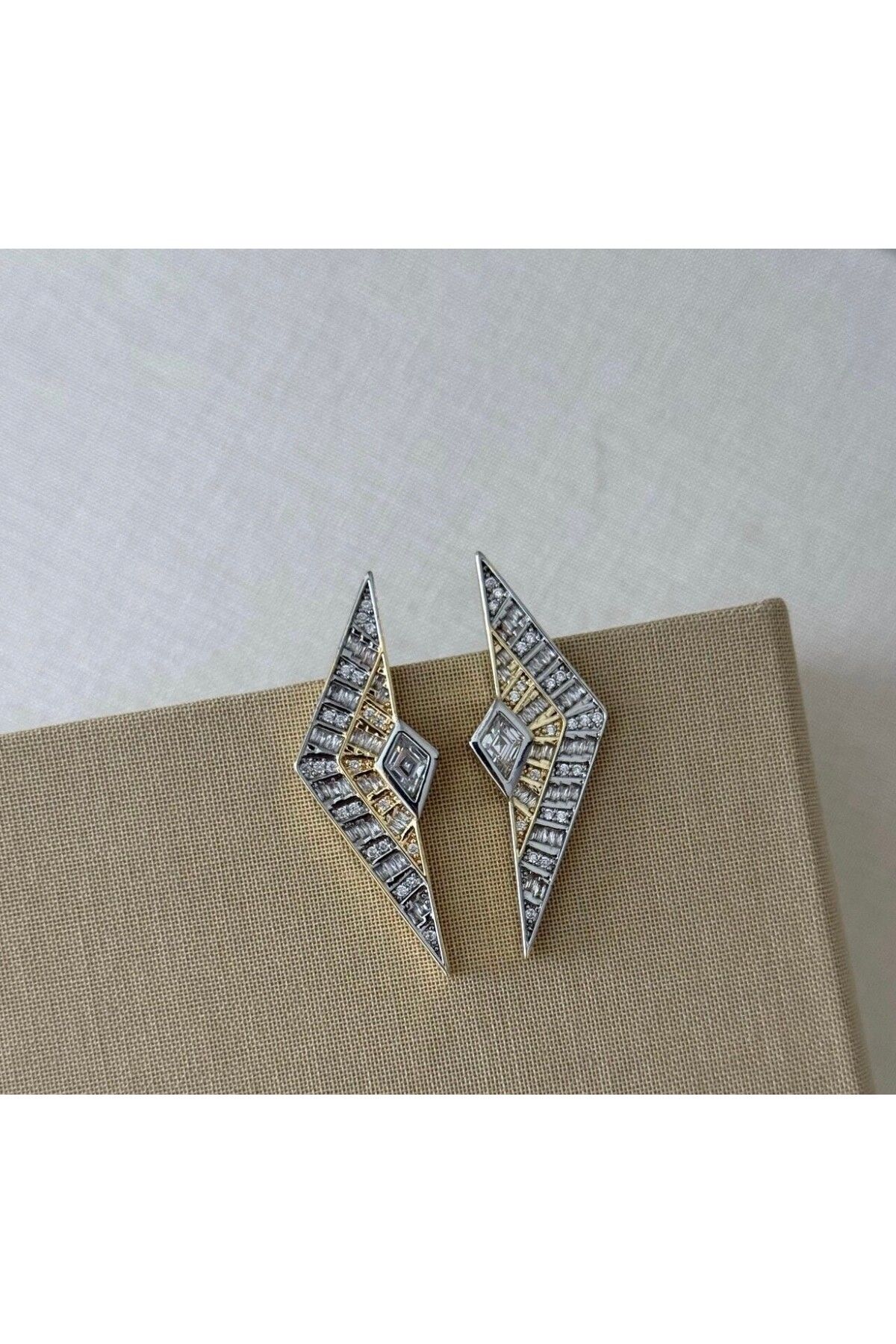 Vinya jewelry Tasarım Modern Küpe
