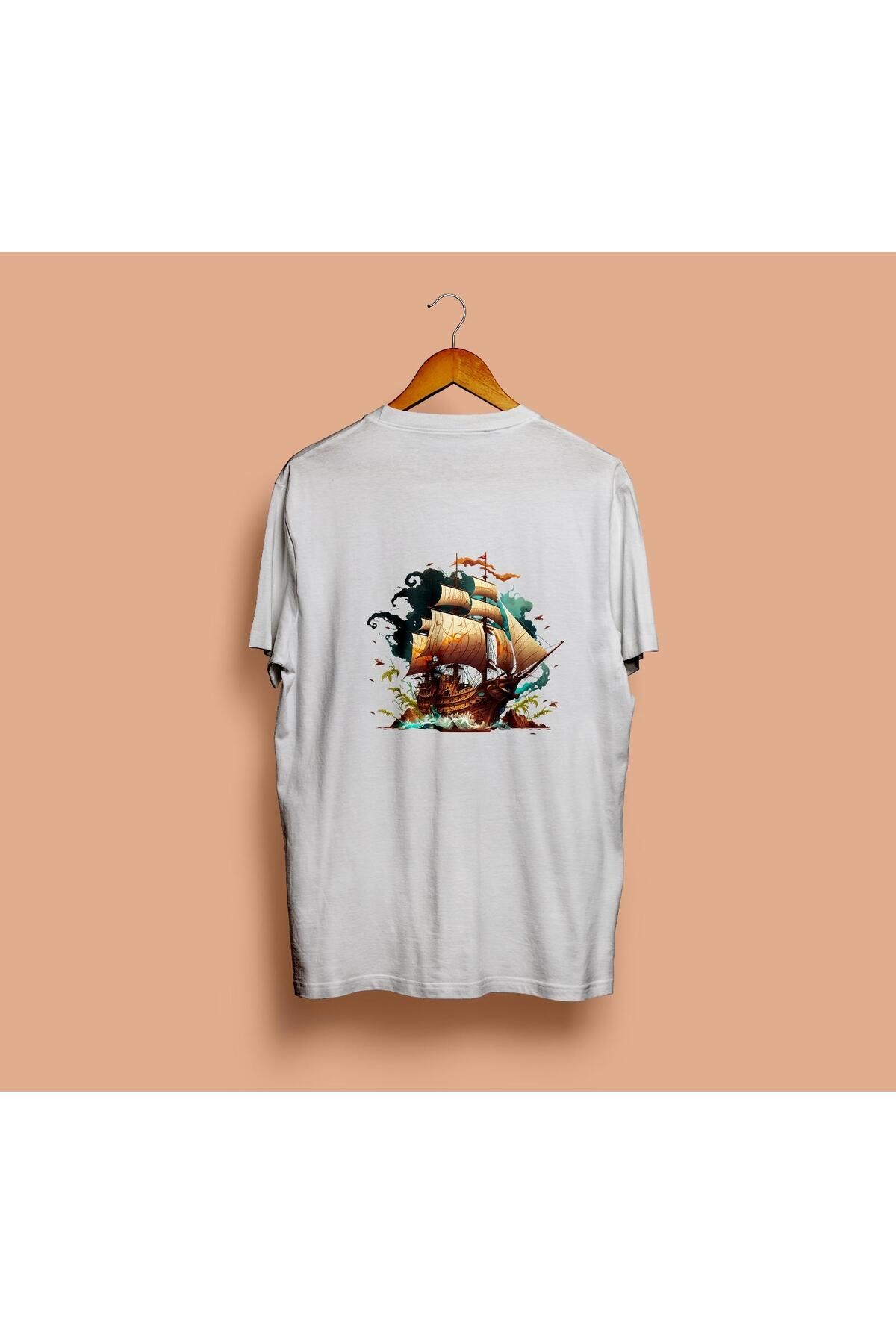 MODA Kısa Kollu Regular Kalıp Gemi Desenli Sırt Baskılı T-Shirt