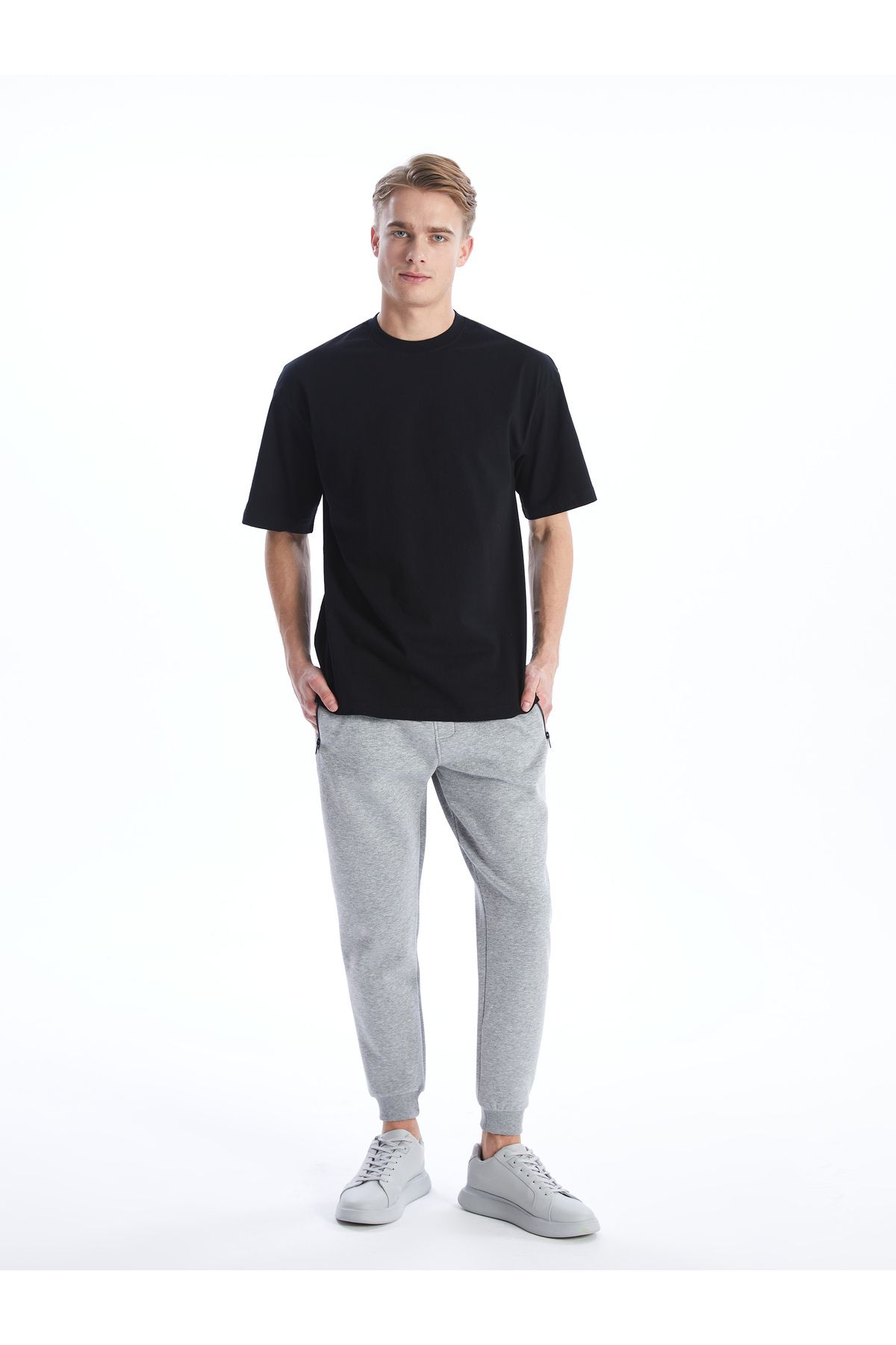 LC Waikiki Slim Fit Erkek Kalın Jogger Eşofman Altı